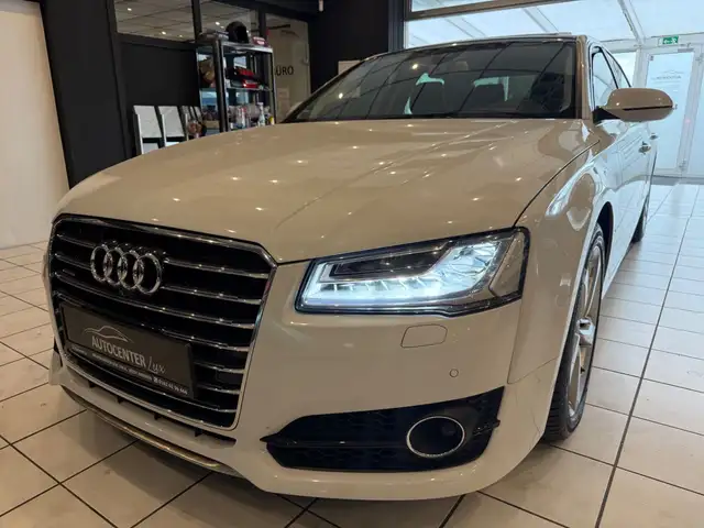 Audi A8 3.0 Lang TFSI quattro*Pano*Navi*Xenon*Bose*