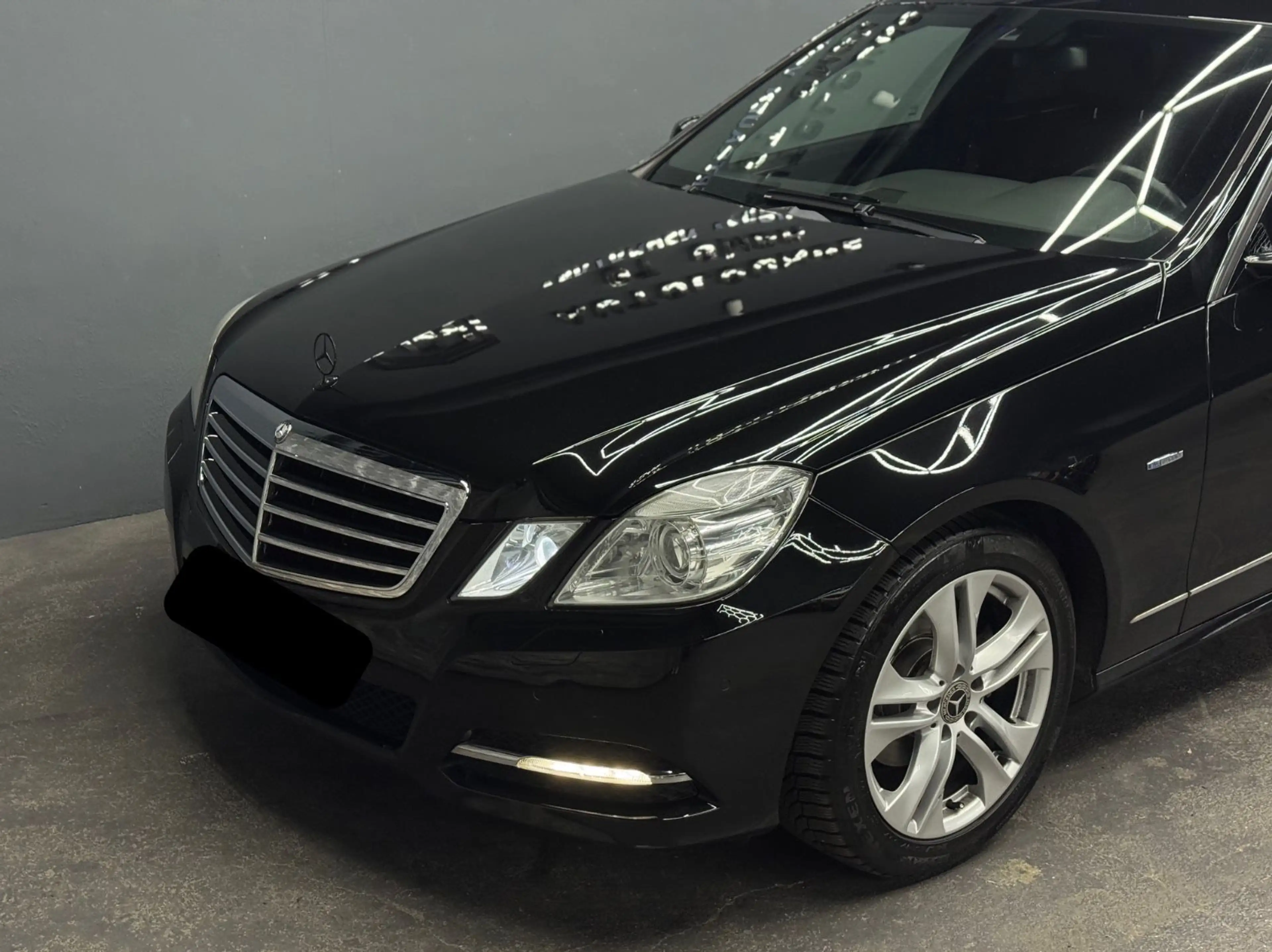 Mercedes-Benz E 200 Limousine CGI Ambiente Leder Xenon — photo 12
