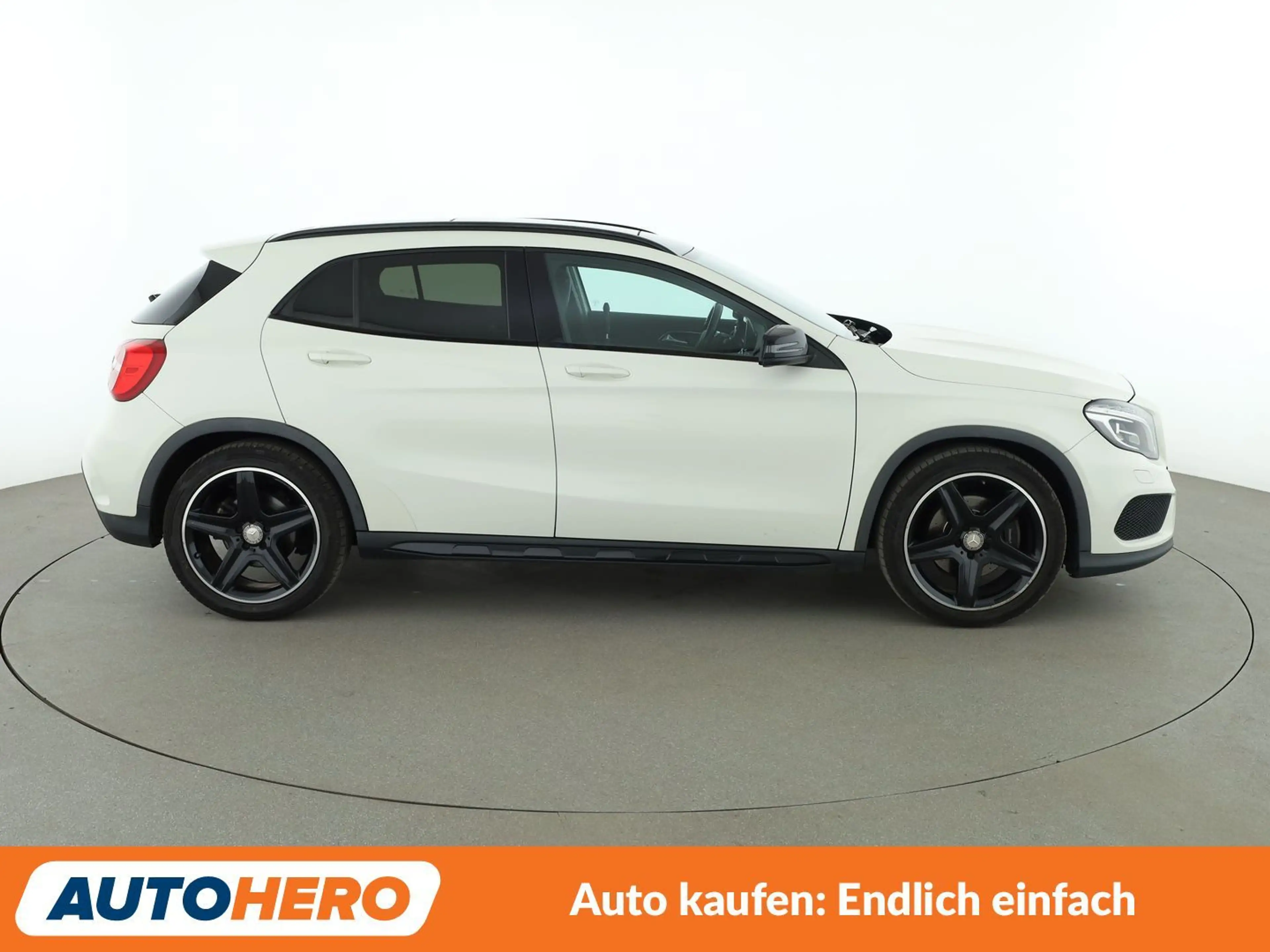 Mercedes-Benz GLA 250 AMG Line Aut.*XENON*NAVI*TEMPO*CAM*PDC*SHZ*KLIMA* — photo 7