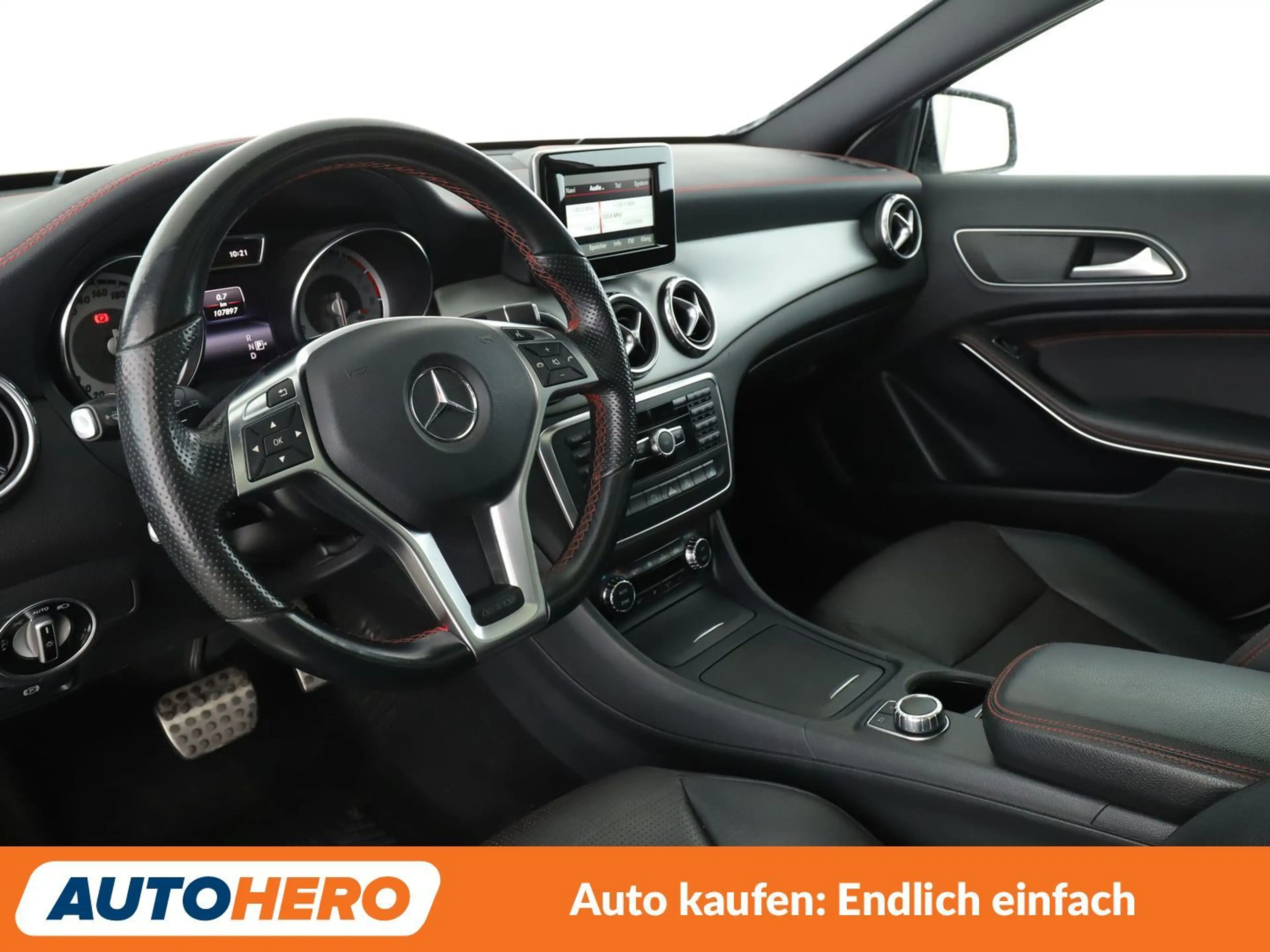 Mercedes-Benz GLA 250 AMG Line Aut.*XENON*NAVI*TEMPO*CAM*PDC*SHZ*KLIMA* — photo 11