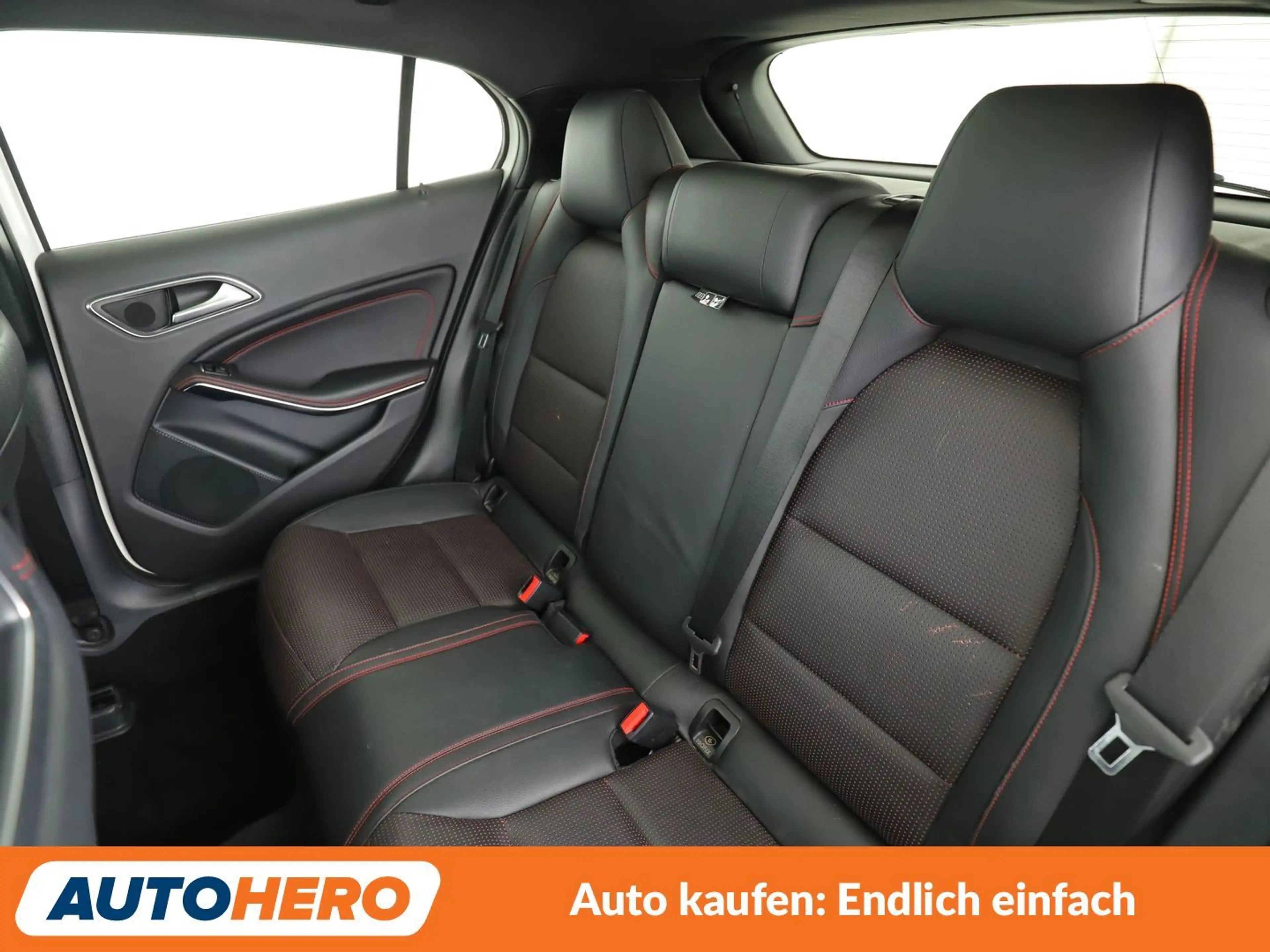 Mercedes-Benz GLA 250 AMG Line Aut.*XENON*NAVI*TEMPO*CAM*PDC*SHZ*KLIMA* — photo 14