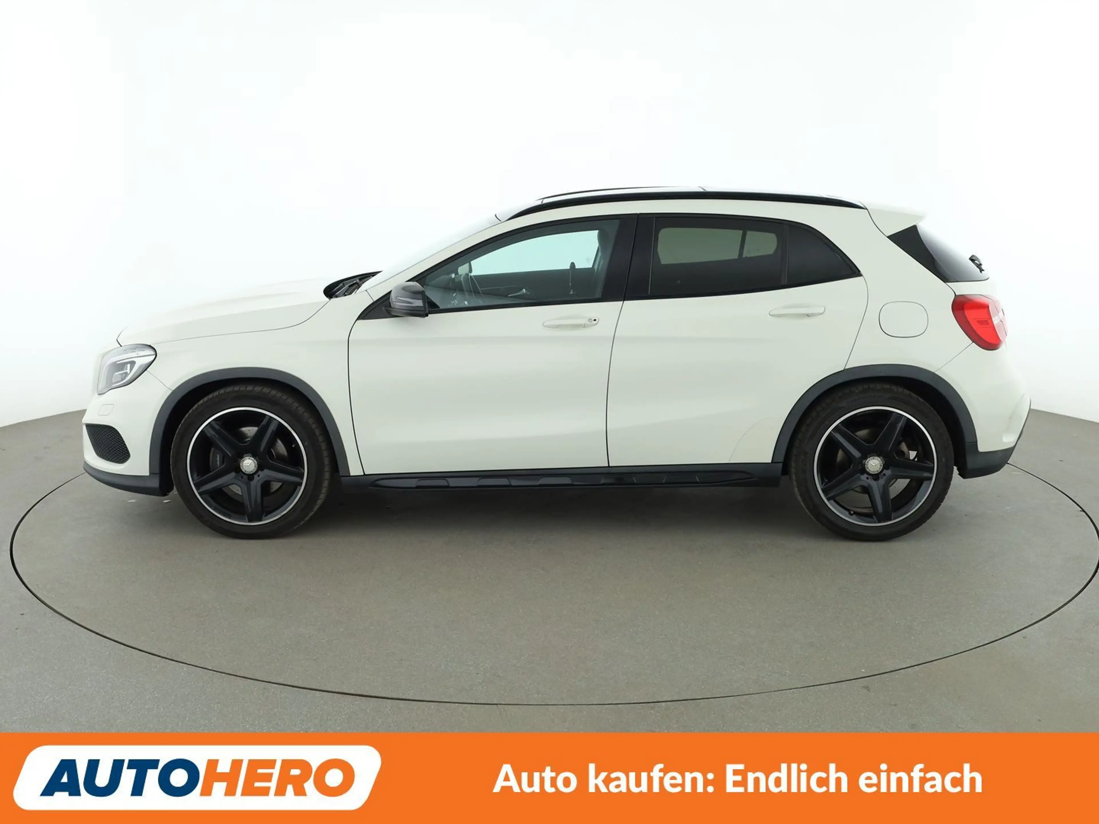 Mercedes-Benz GLA 250 AMG Line Aut.*XENON*NAVI*TEMPO*CAM*PDC*SHZ*KLIMA* — photo 3