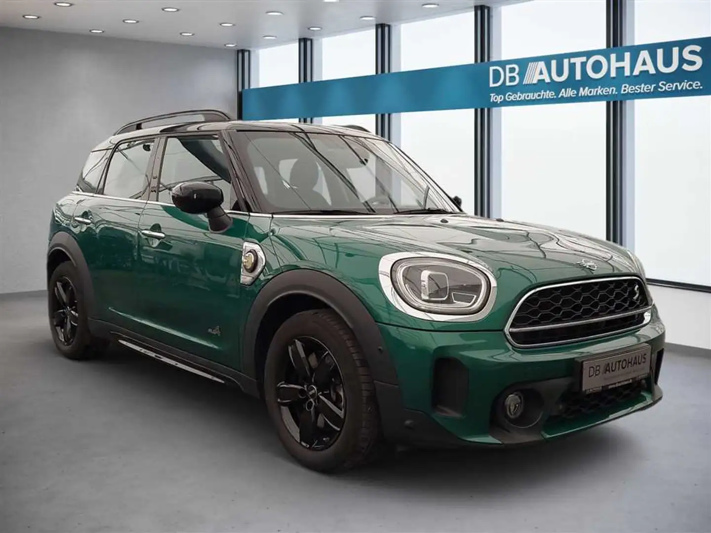 MINI Cooper Countryman Cooper SE ALL4 Steptronic Grün - 2