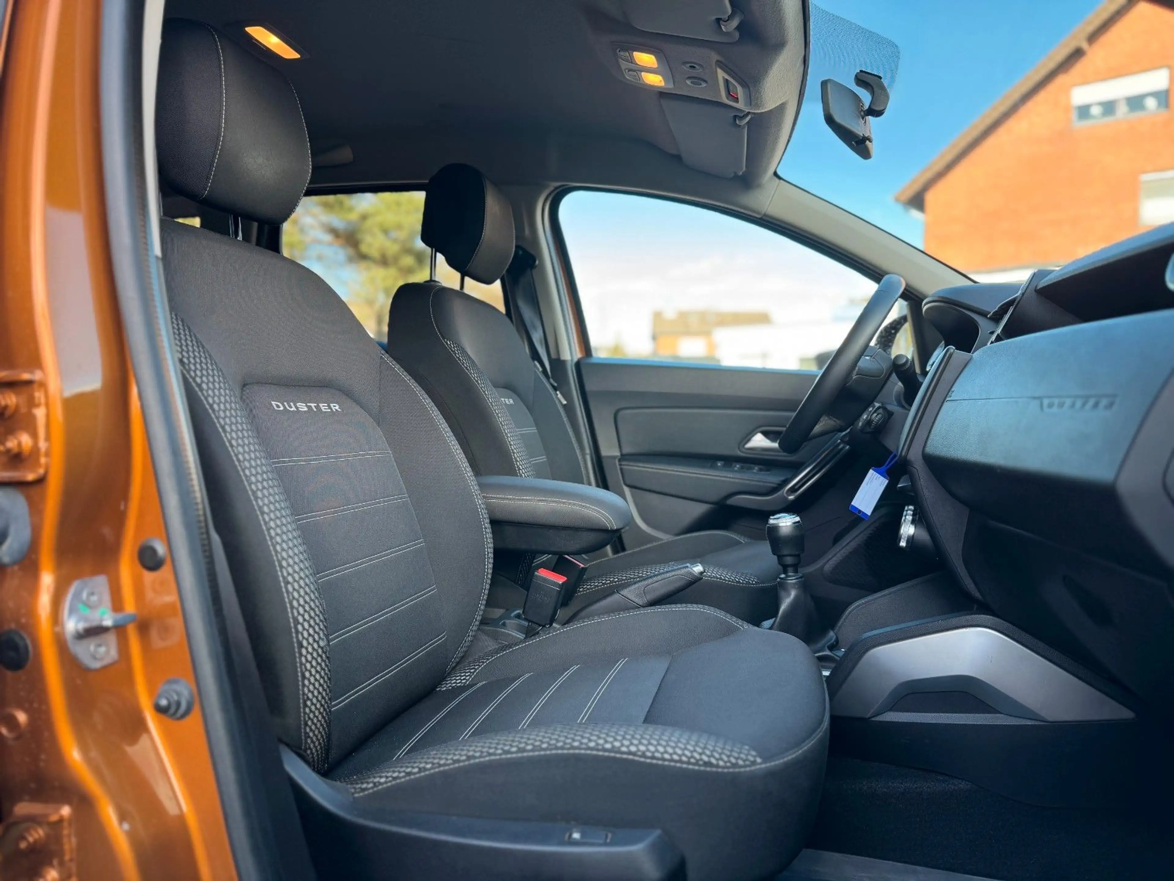 Dacia Duster II Prestige|LED|AHK|Kam|Navi|Apple/And! — photo 15