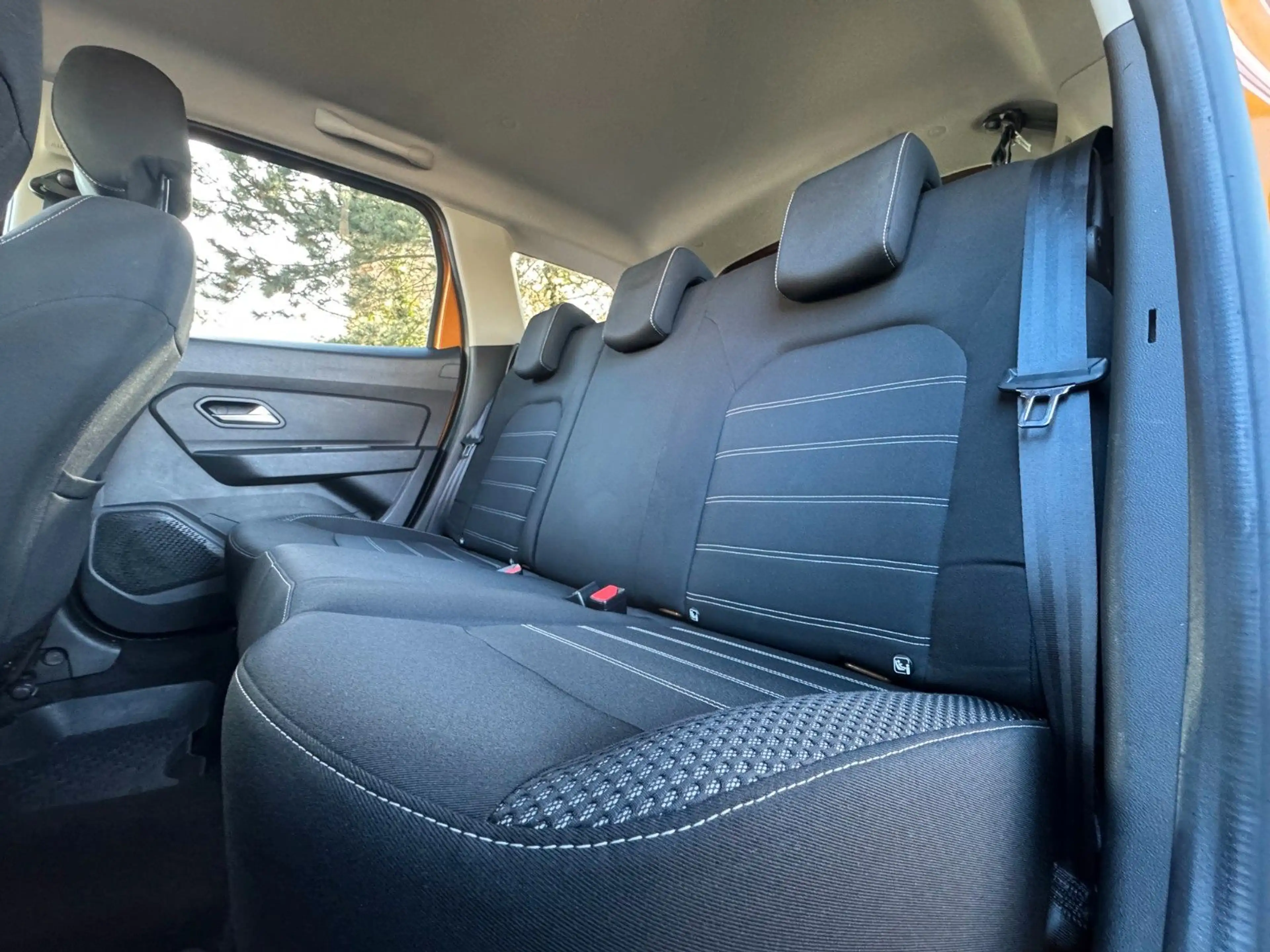 Dacia Duster II Prestige|LED|AHK|Kam|Navi|Apple/And! — photo 14