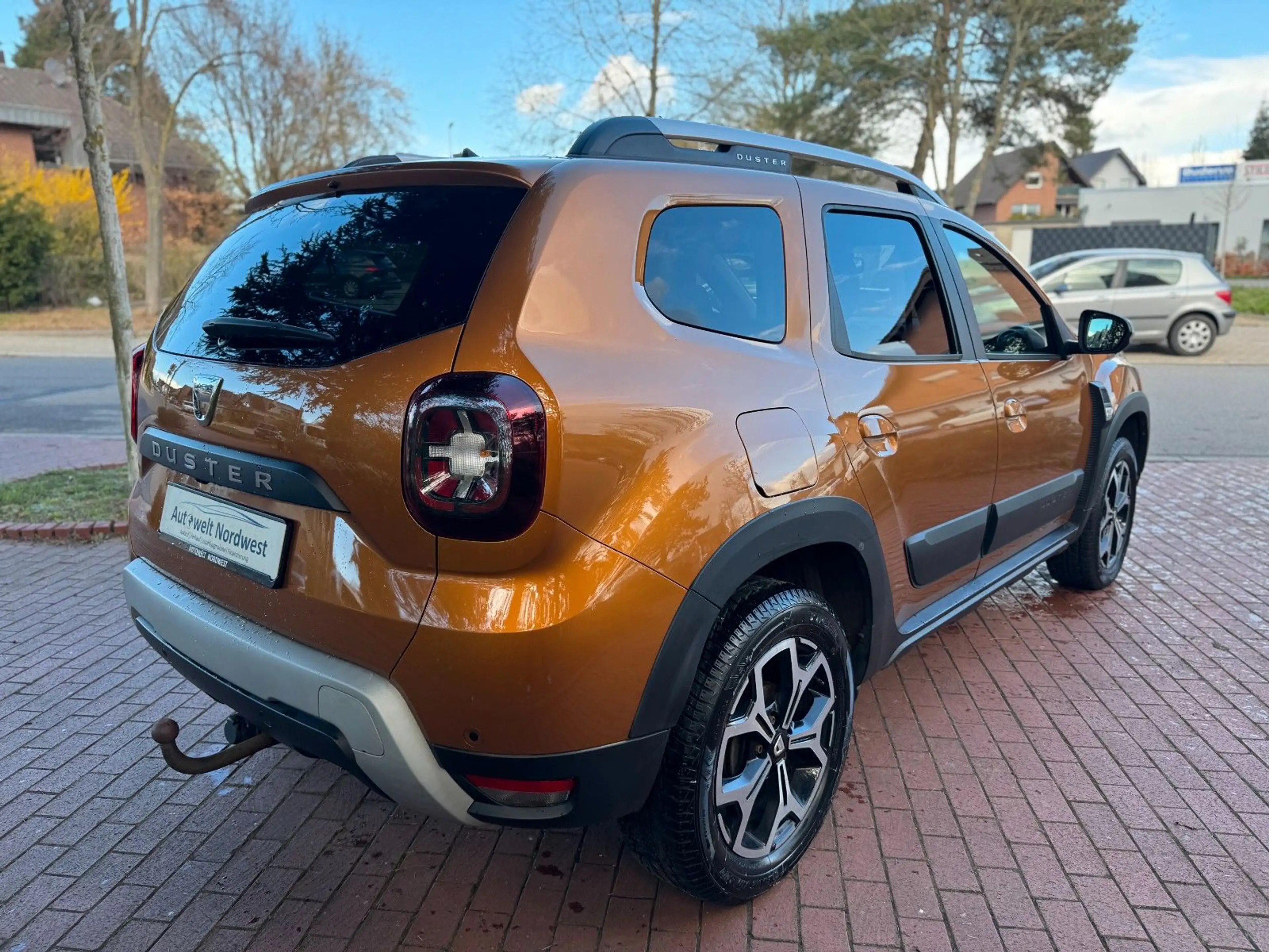 Dacia Duster II Prestige|LED|AHK|Kam|Navi|Apple/And! — photo 7