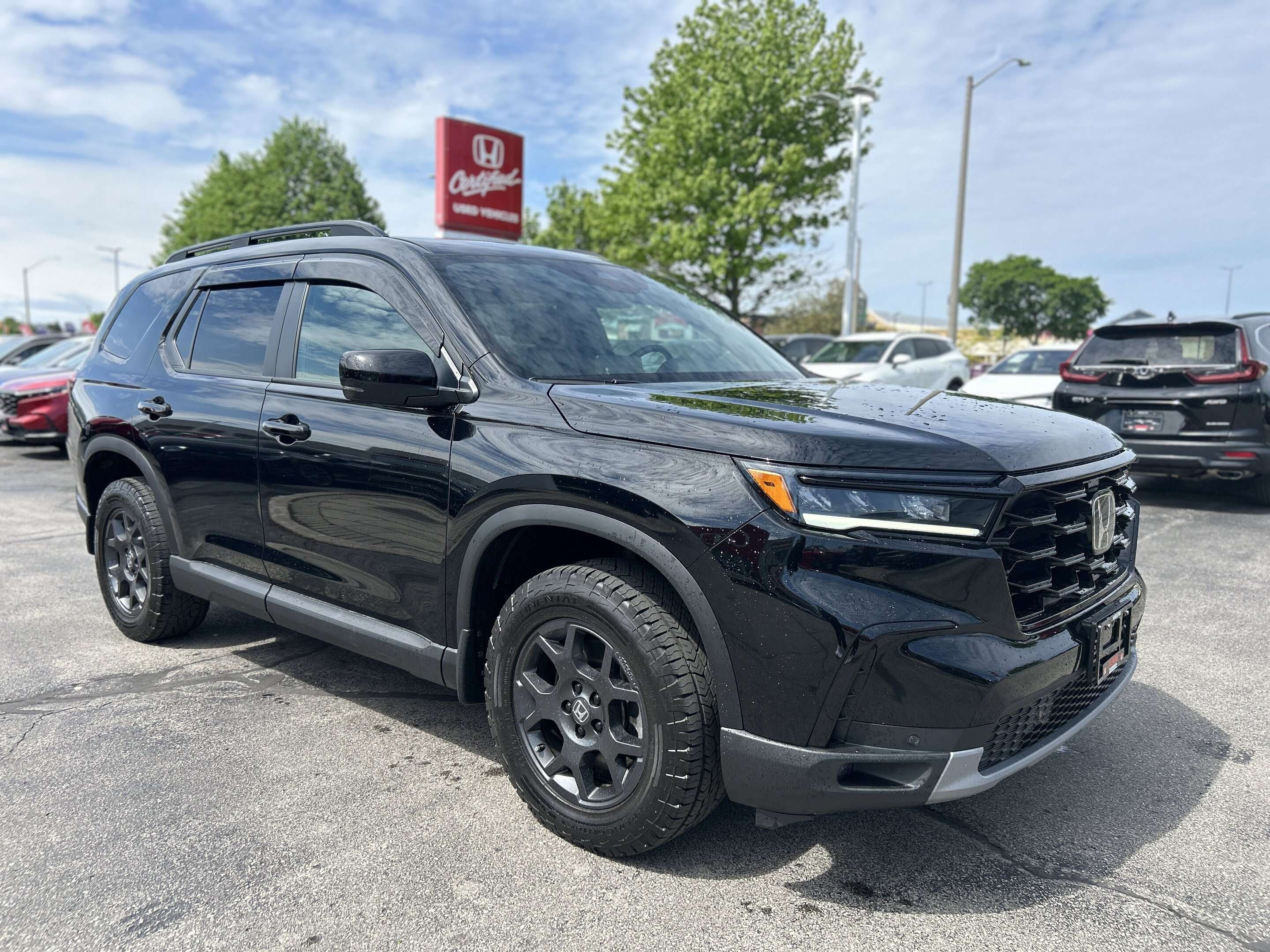 2025 Honda Pilot TrailSport | Sunroof | Apple CarPlay | Android Aut — снимка 1