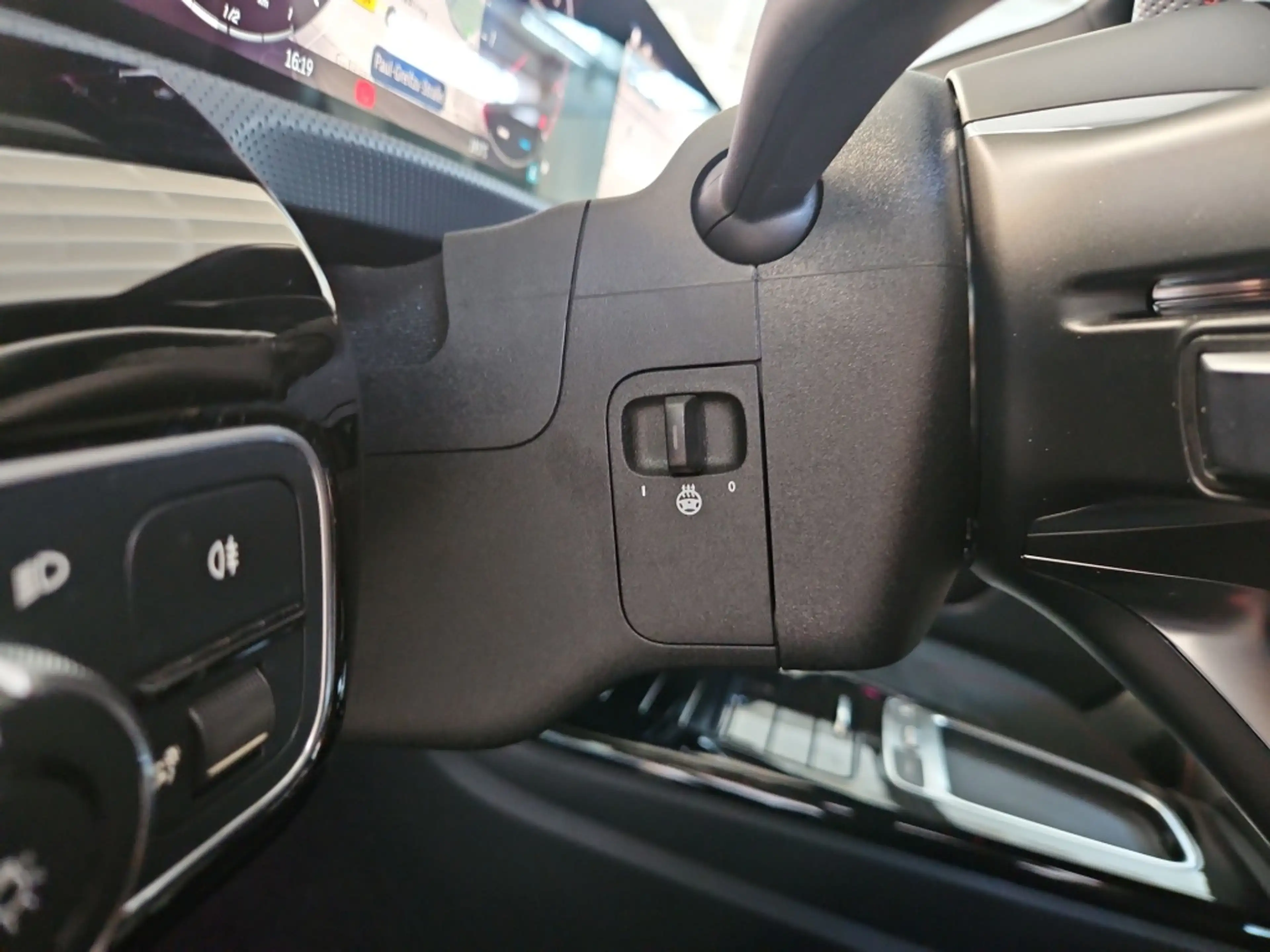 Mercedes-Benz CLA 200 SB AMG Navi LED SHZ KAM KeyLess Ambie. — photo 14