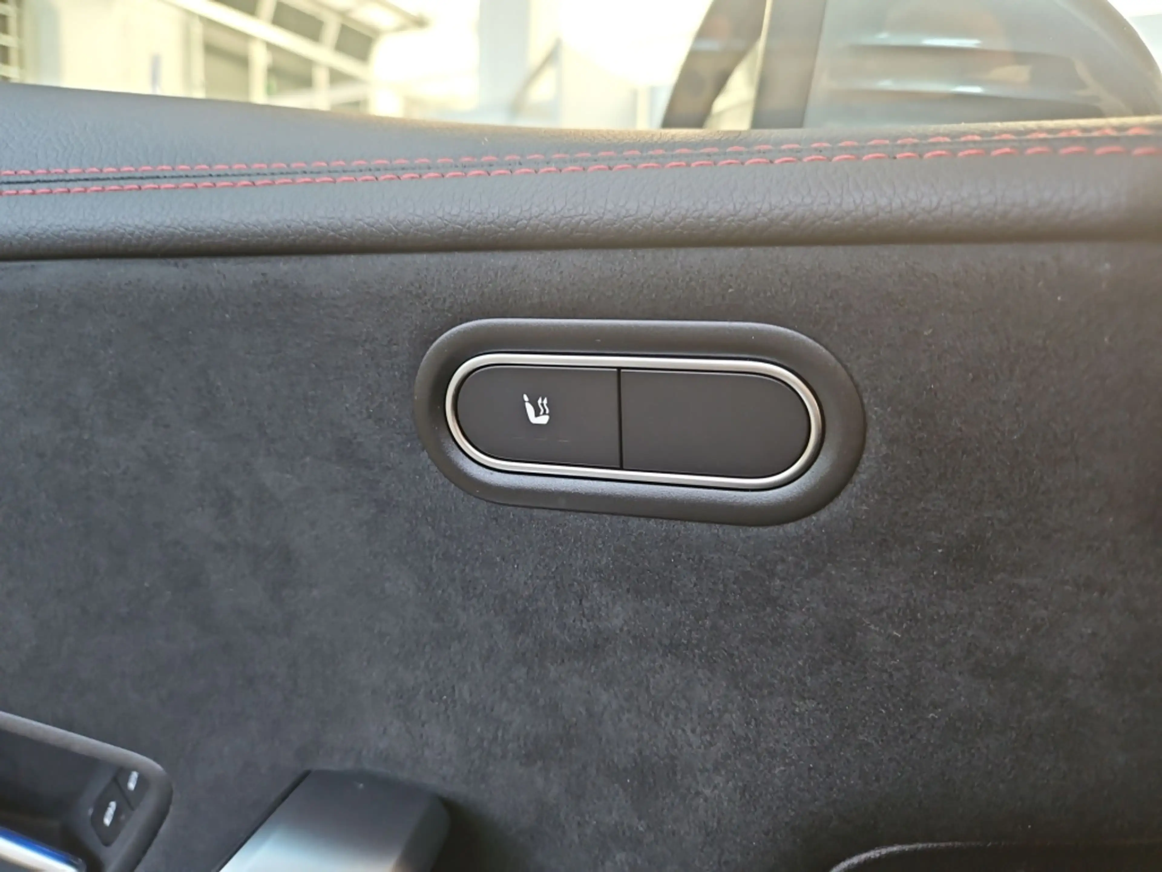 Mercedes-Benz CLA 200 SB AMG Navi LED SHZ KAM KeyLess Ambie. — photo 13