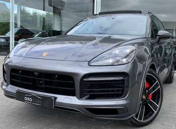 GTS / 4.0 Bi-Turbo V8 / FULL OPTIONS / PACK CARBONE / PACK SPORT CHRONO / ALCANTARA / HEAD UP / 360° / HISTORIQUE PORSCHE