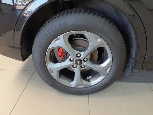 Ford Kuga view 12