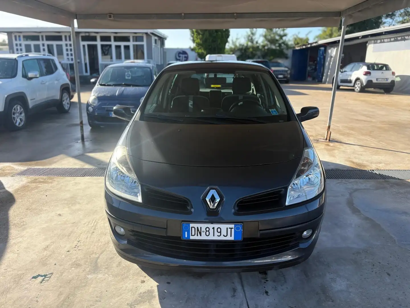 Renault Clio Clio Storia 1.2 16V 5 porte Confort Nero - 1