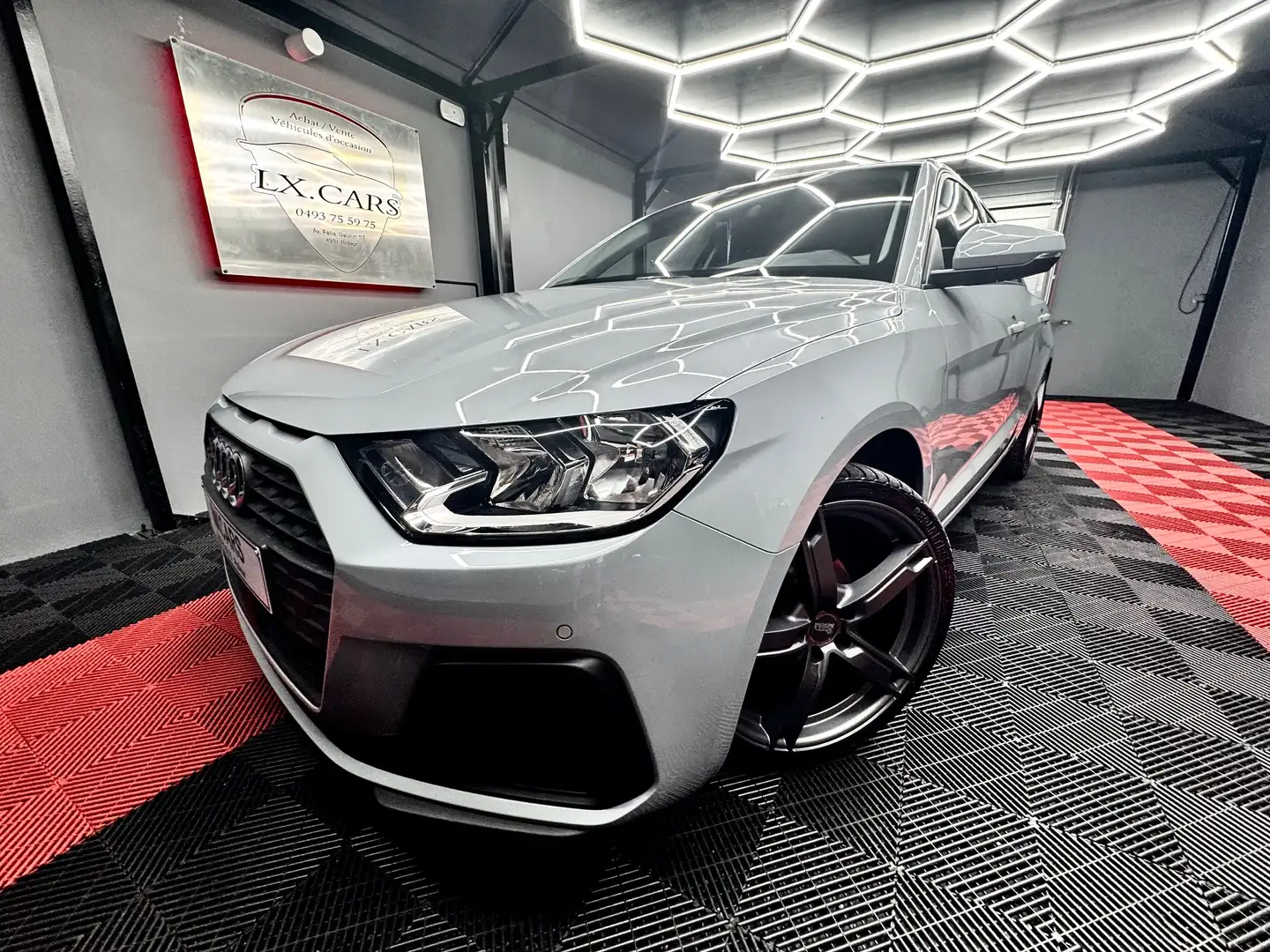Audi A1 🔺A1*TFSI*look S line*car-play*gris nardo🔺 Grigio - 2