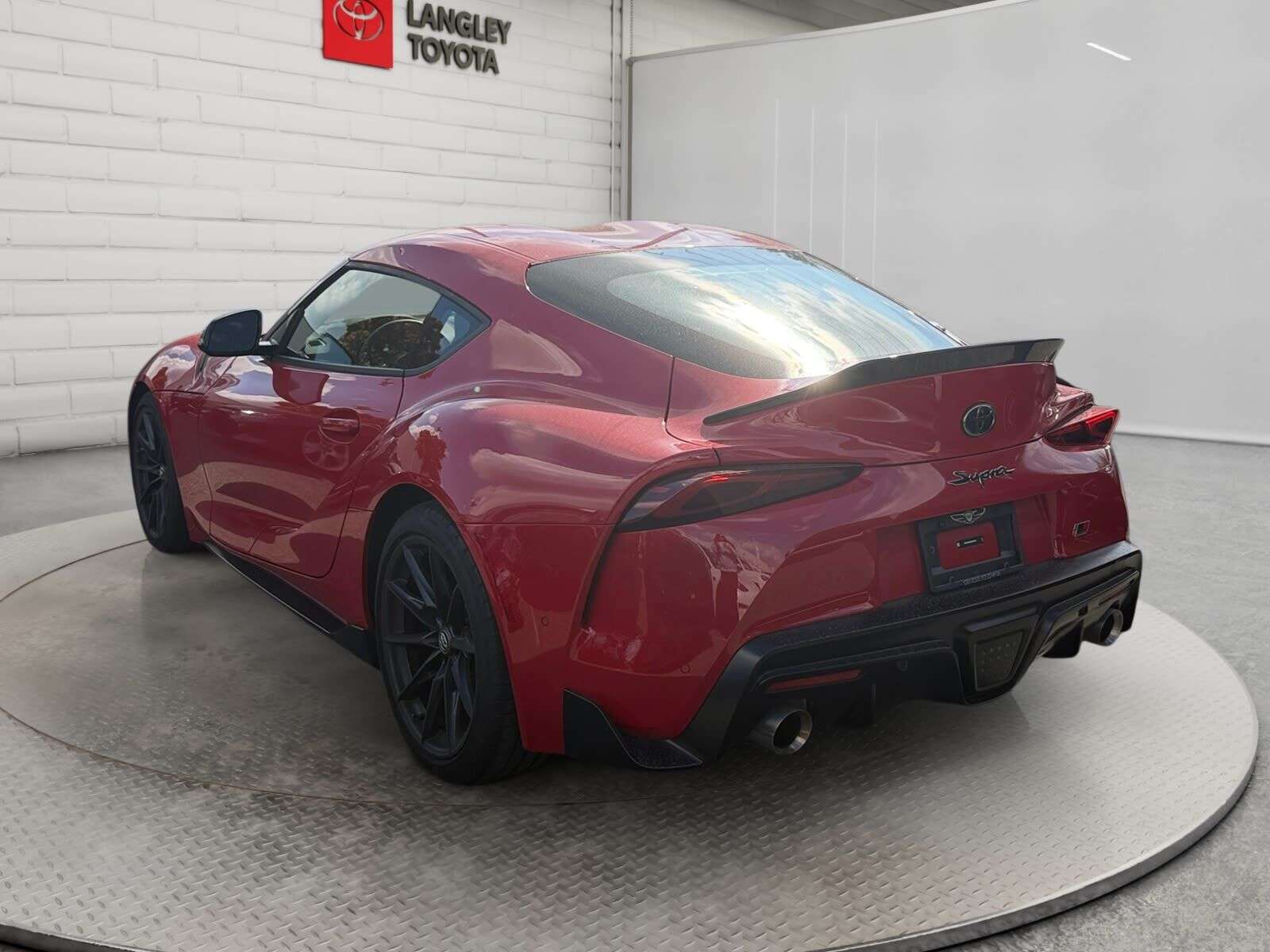 2025 Toyota GR Supra 3.0 PREMIUM (M/T); 382 HP!! LEATHER, HEATED SEATS, — photo 1