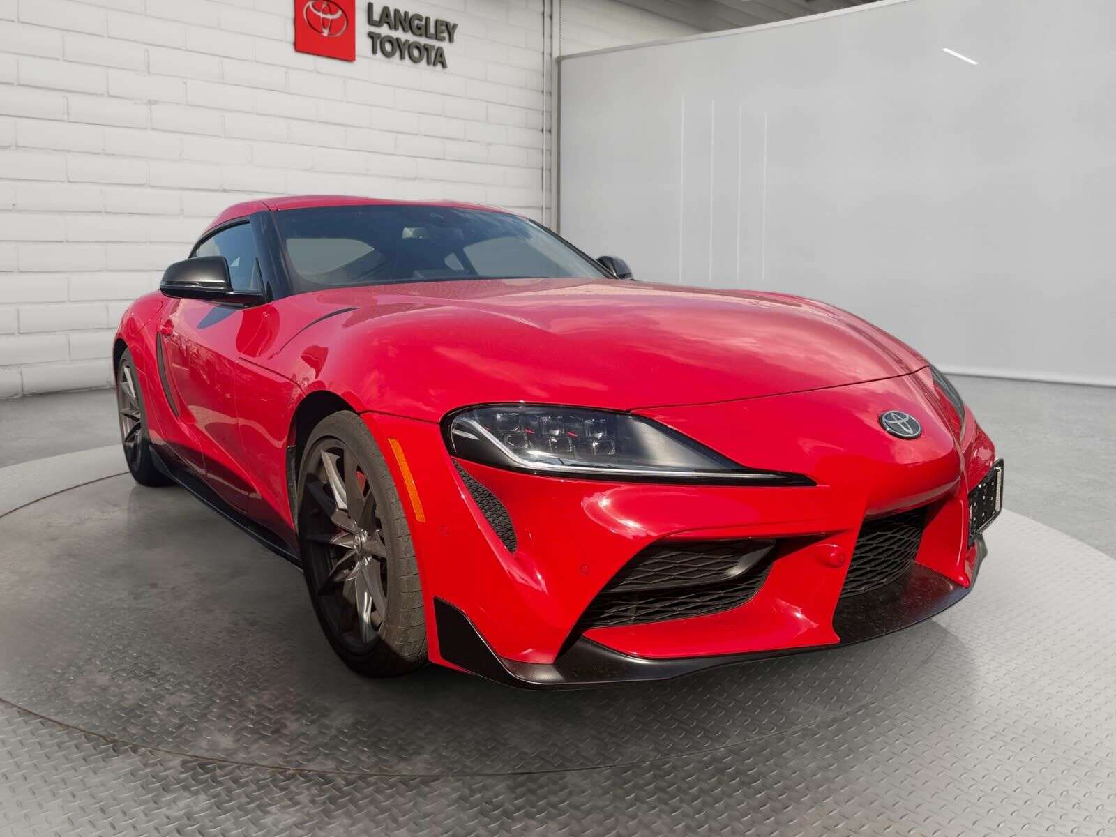 2025 Toyota GR Supra 3.0 PREMIUM (M/T); 382 HP!! LEATHER, HEATED SEATS, — photo 1