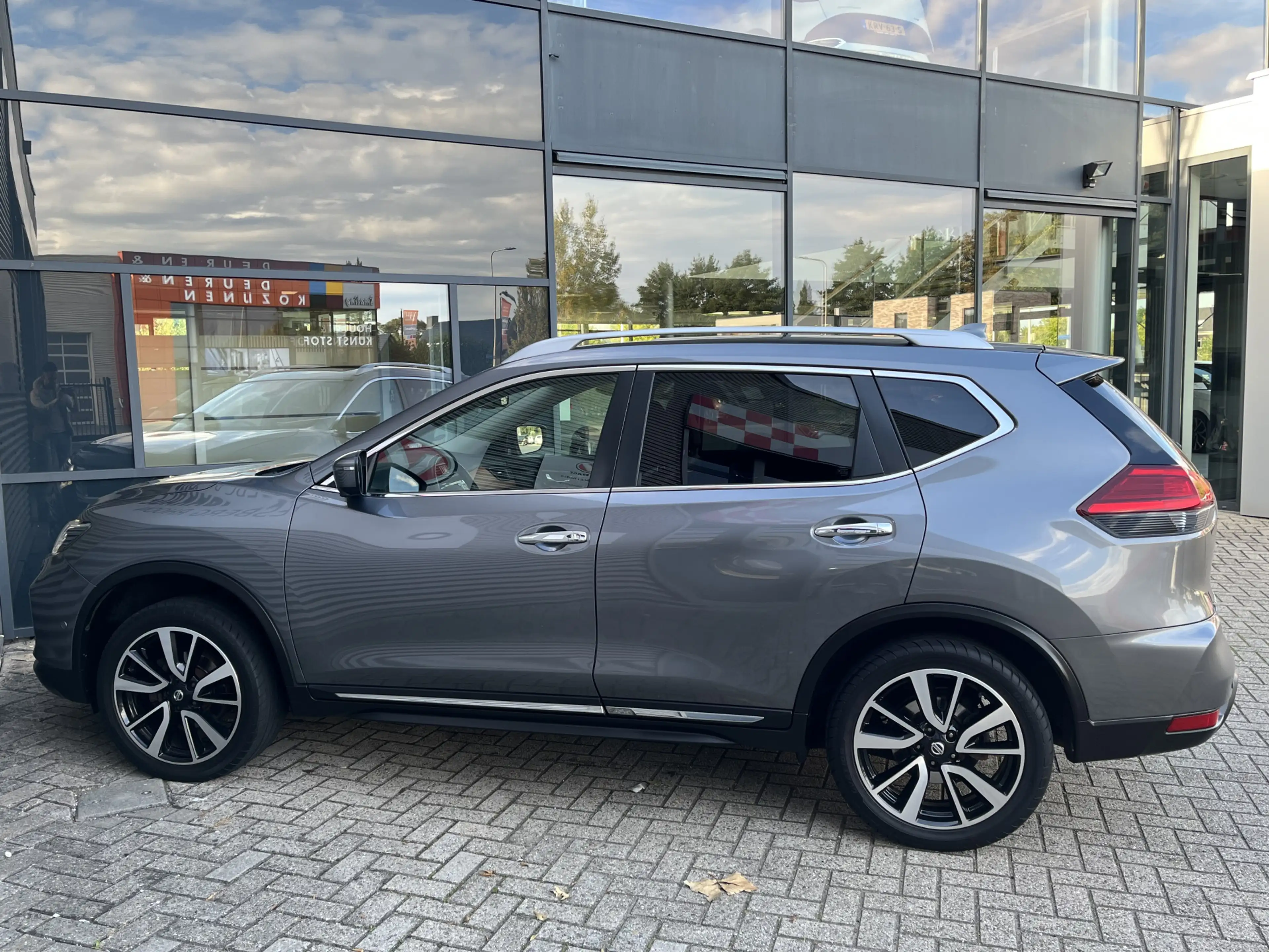 Nissan X-Trail 1.3 DIG-T Tekna NAVI/CAM,PANO,LEER — photo 6
