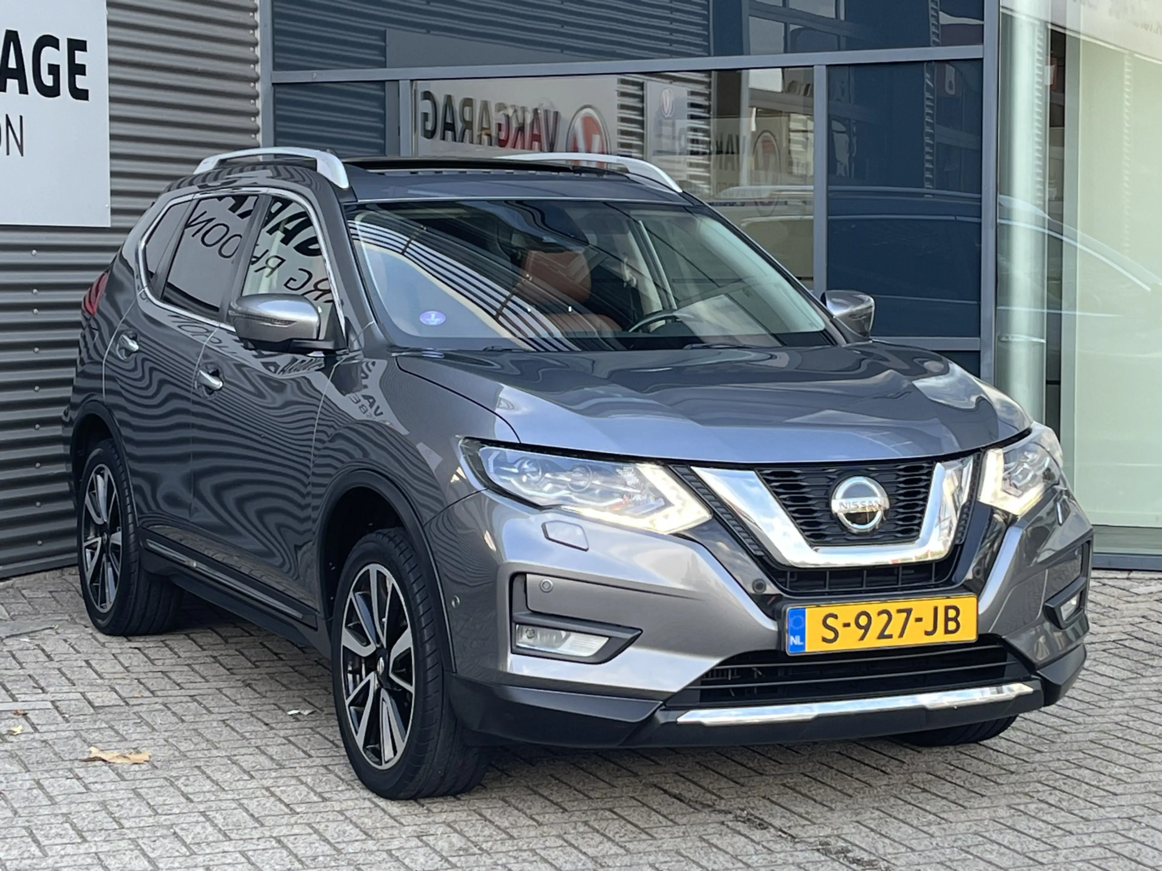 Nissan X-Trail 1.3 DIG-T Tekna NAVI/CAM,PANO,LEER — photo 5
