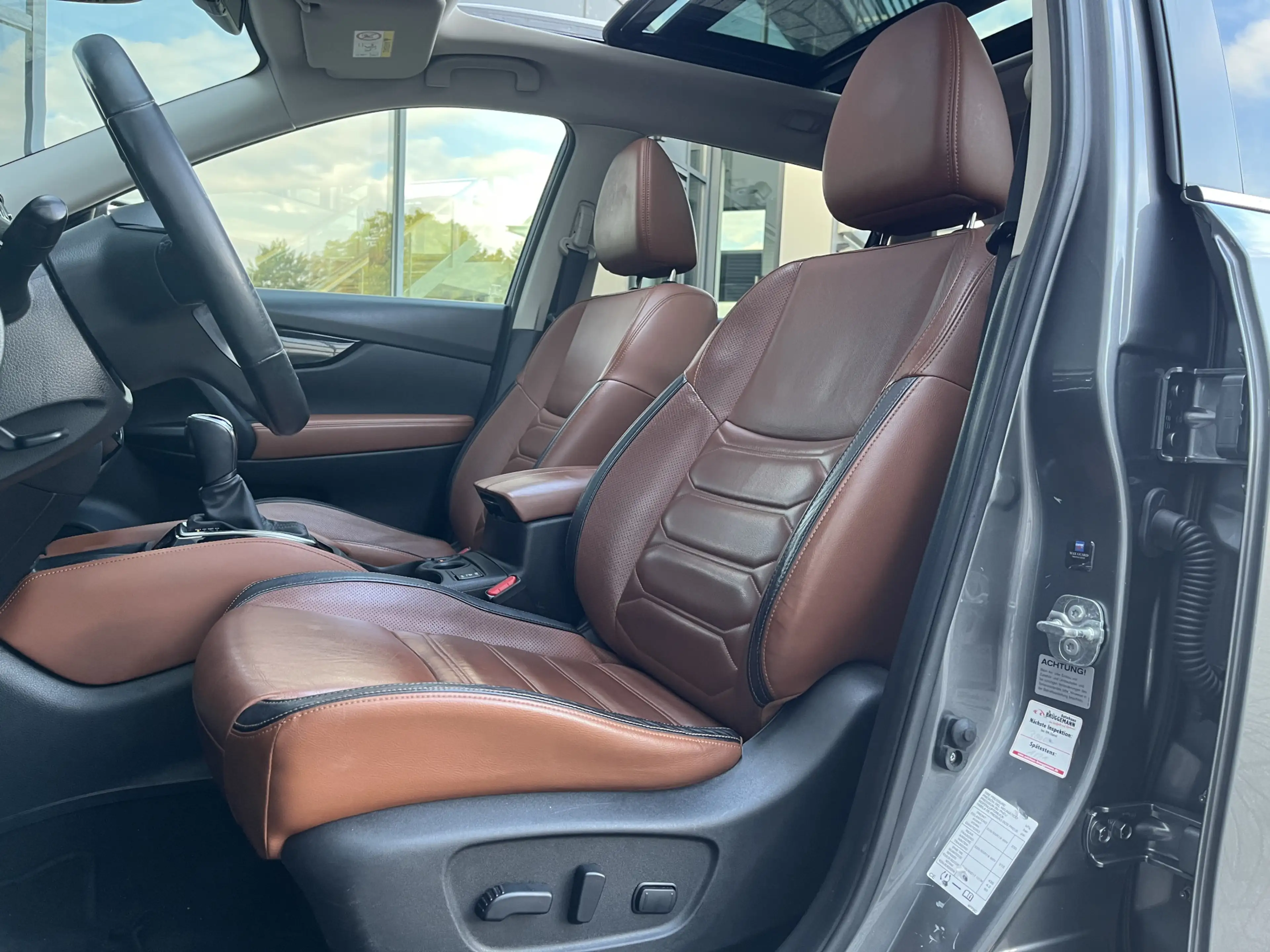 Nissan X-Trail 1.3 DIG-T Tekna NAVI/CAM,PANO,LEER — photo 12