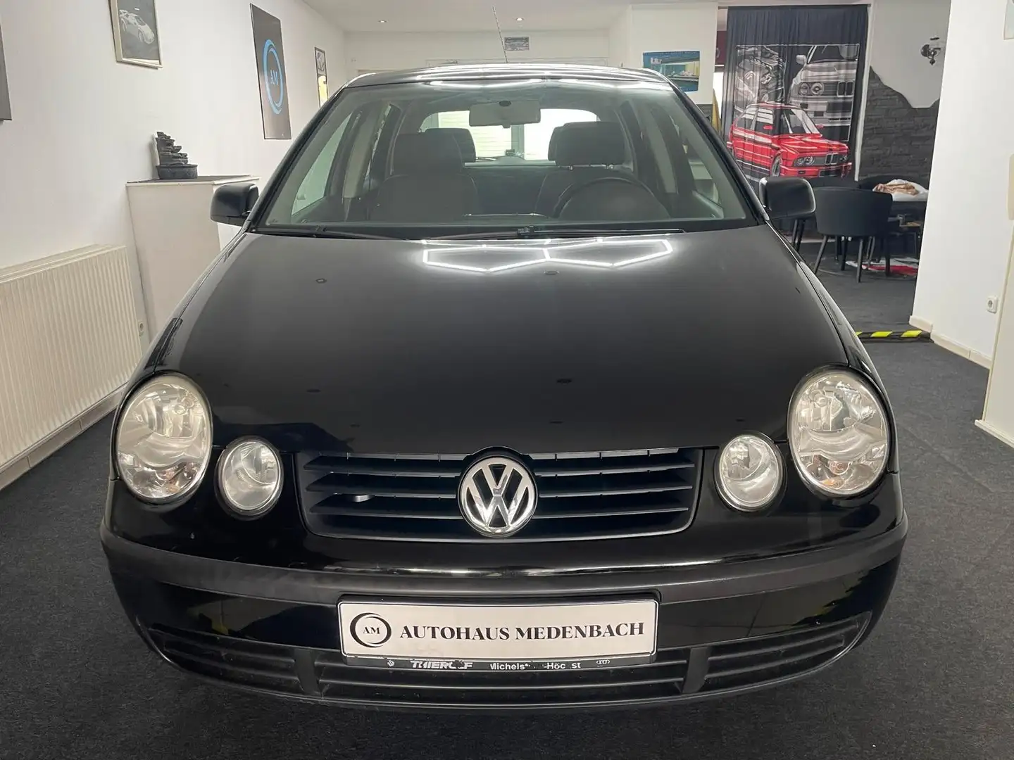 Volkswagen Polo 1.2 Comfortline Top Zuistand TÜV Neu Schwarz - 2