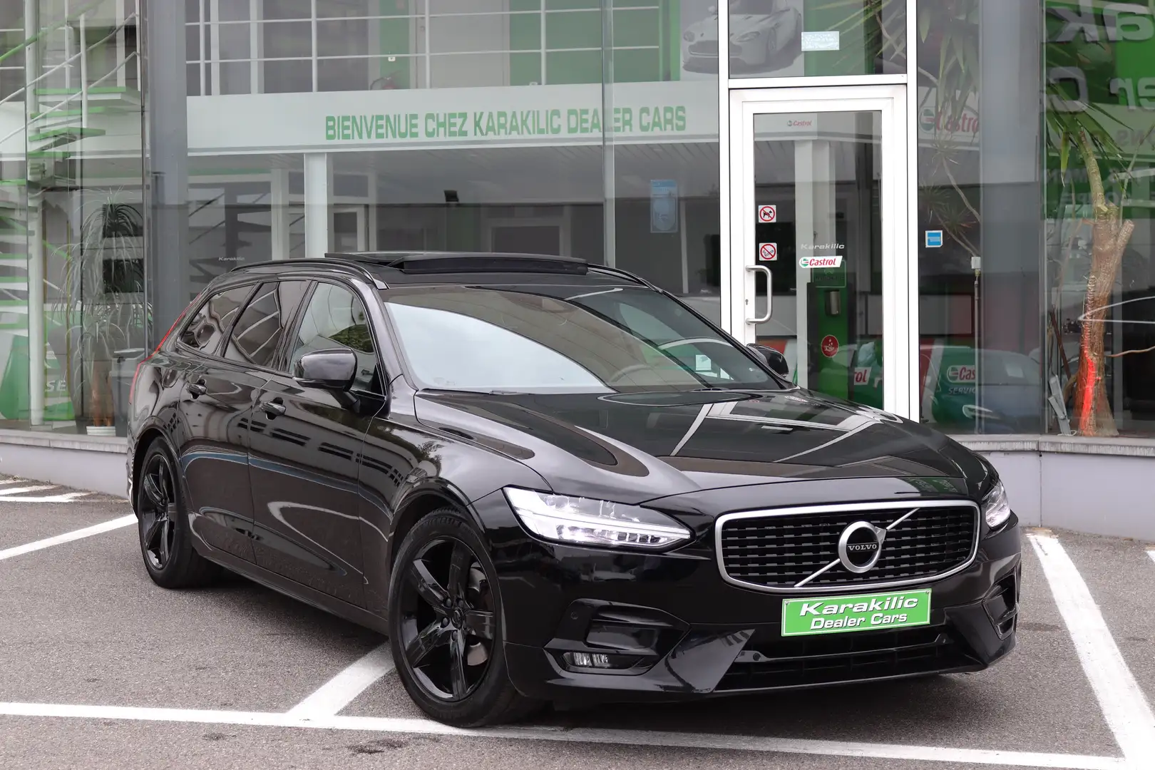 Volvo V90 2.0 D3 R-DESIGN GEARTRONIC BLACK EDITION PANO FULL Noir - 1