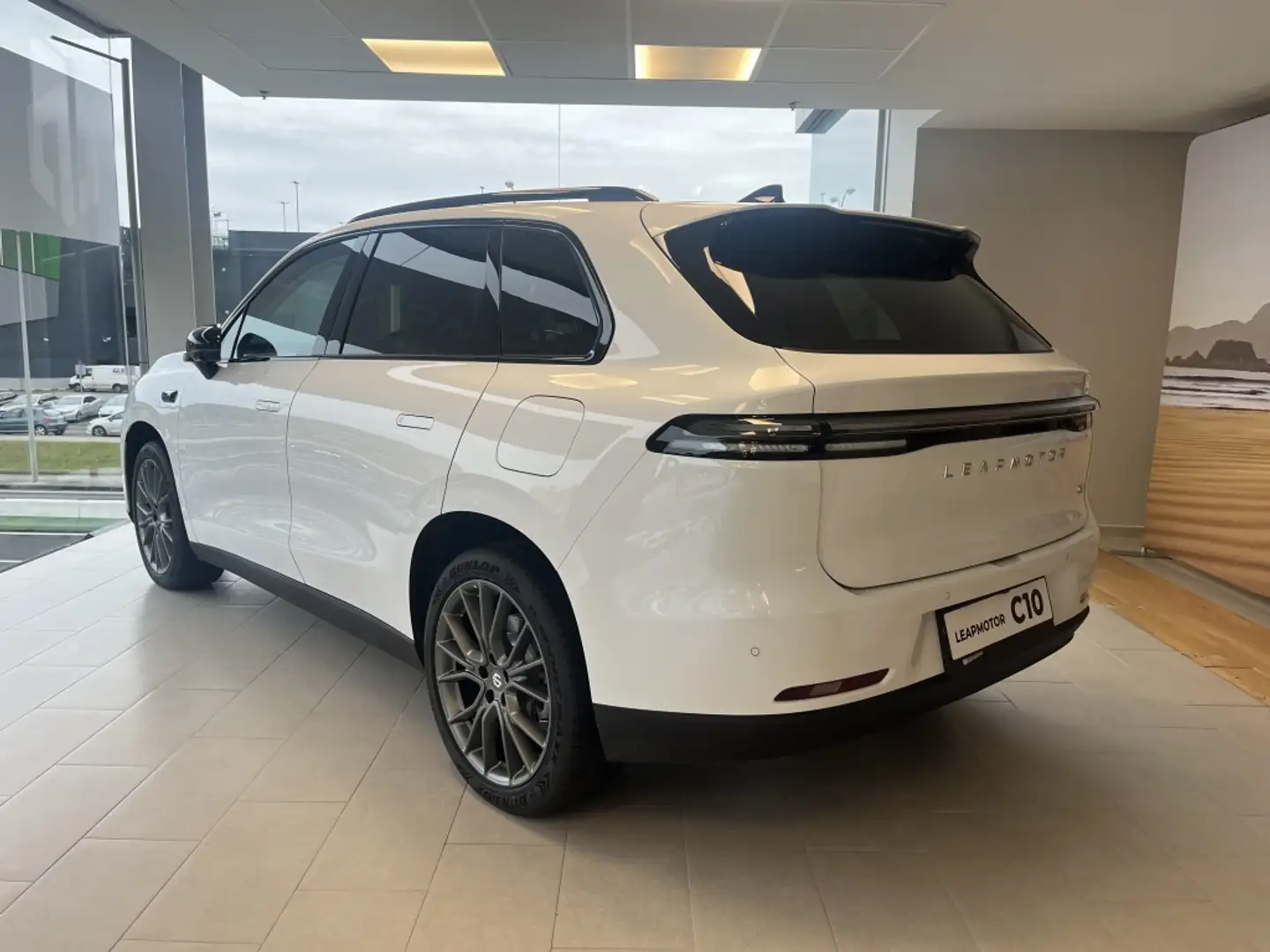 Leapmotor C10 160kW Autonomía extendida Blanco - 2