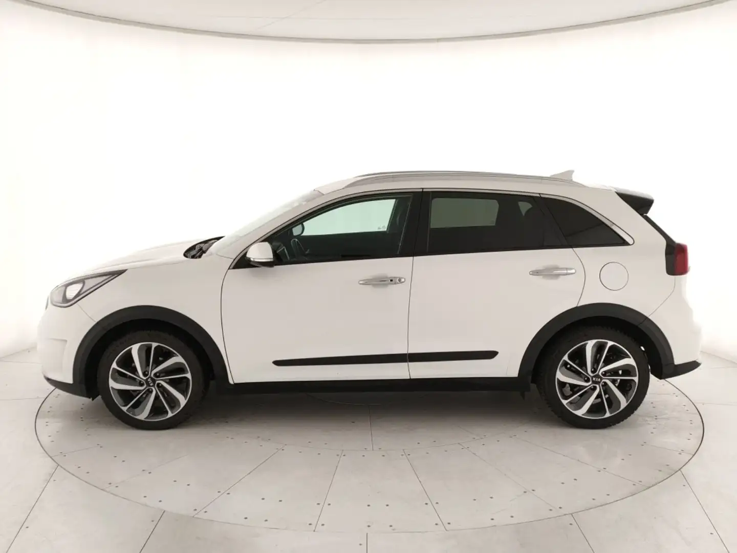 Kia Niro 1.6 gdi hev Style dct Blanc - 2