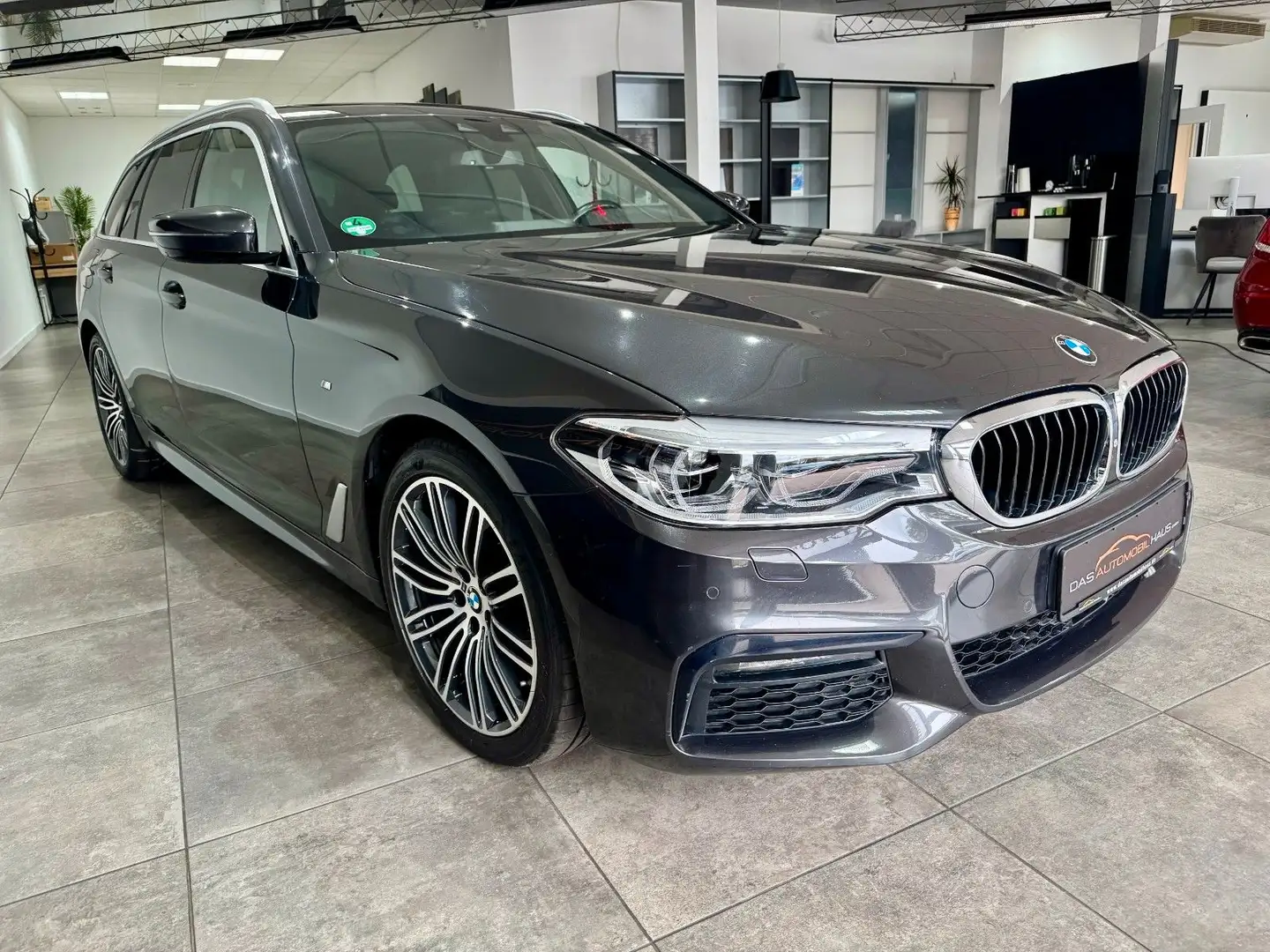 BMW 540 i Xdrive*M-Sport*Pano*ACC*Bowers&Wilkins*AHK* Gris - 1