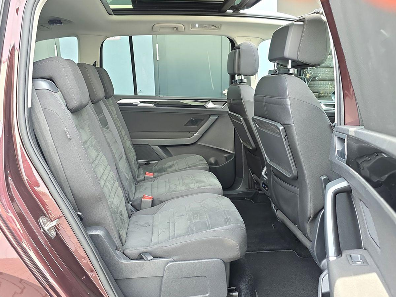 Volkswagen Touran TDI Highl DSG 7SITZ STNDHZ PANO AHK DCC ACC — photo 12