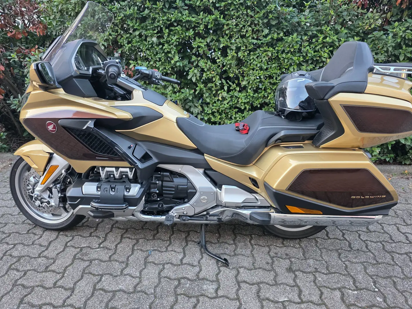 Honda GL 1800 tour dct 50esimo Oro - 1
