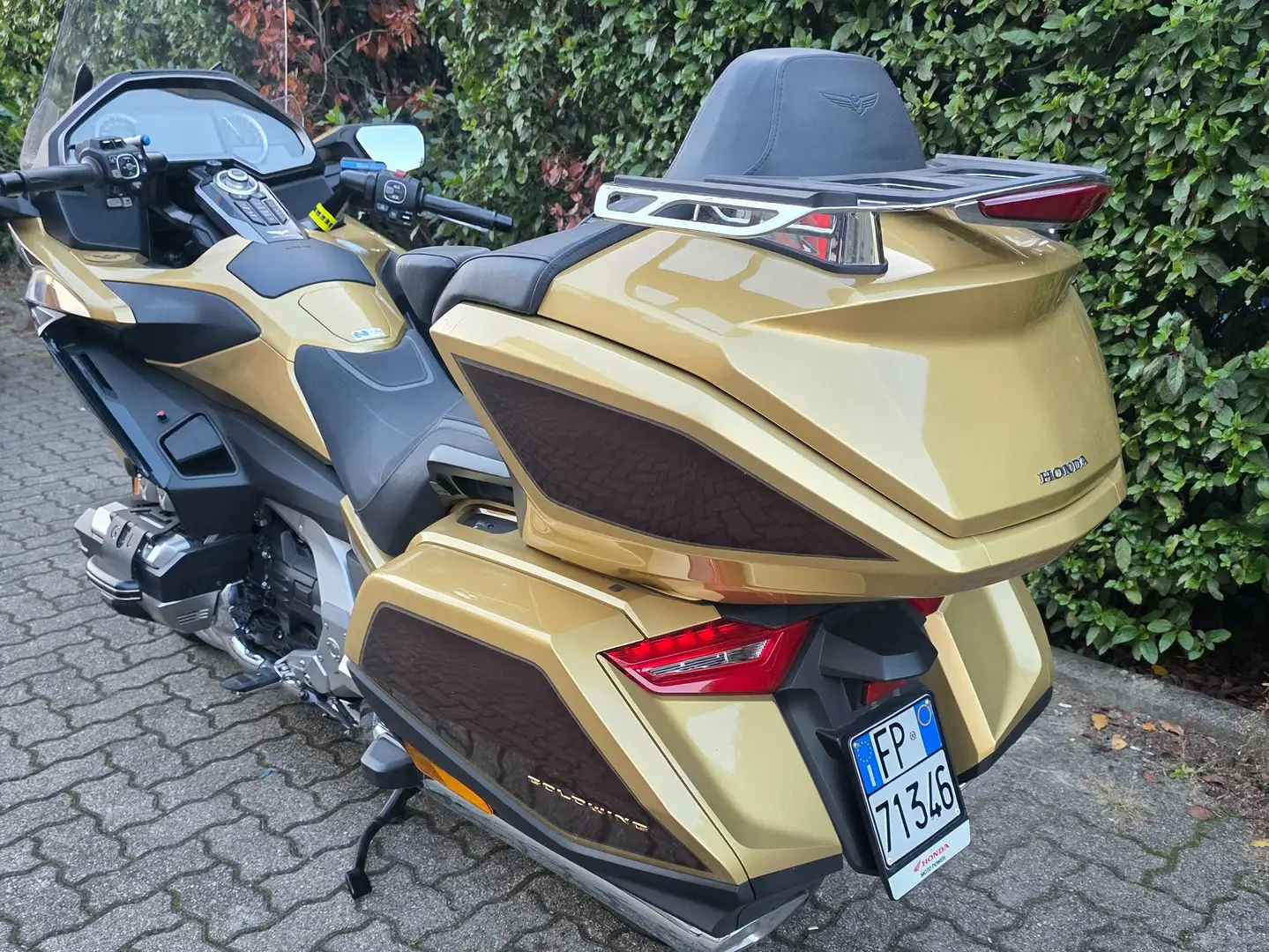 Honda GL 1800 tour dct 50esimo Oro - 2