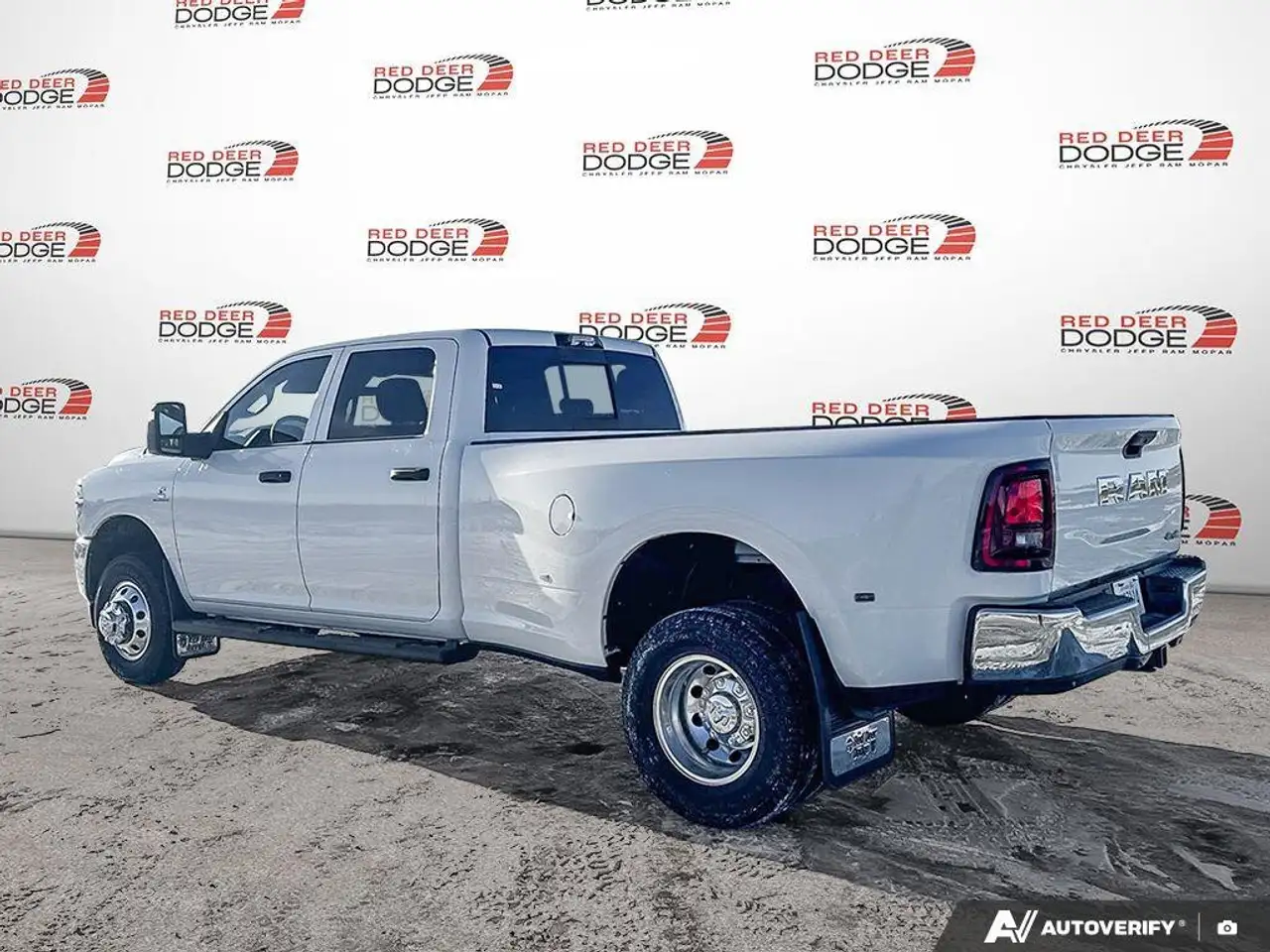 RAM 3500 снимка RAM 3500