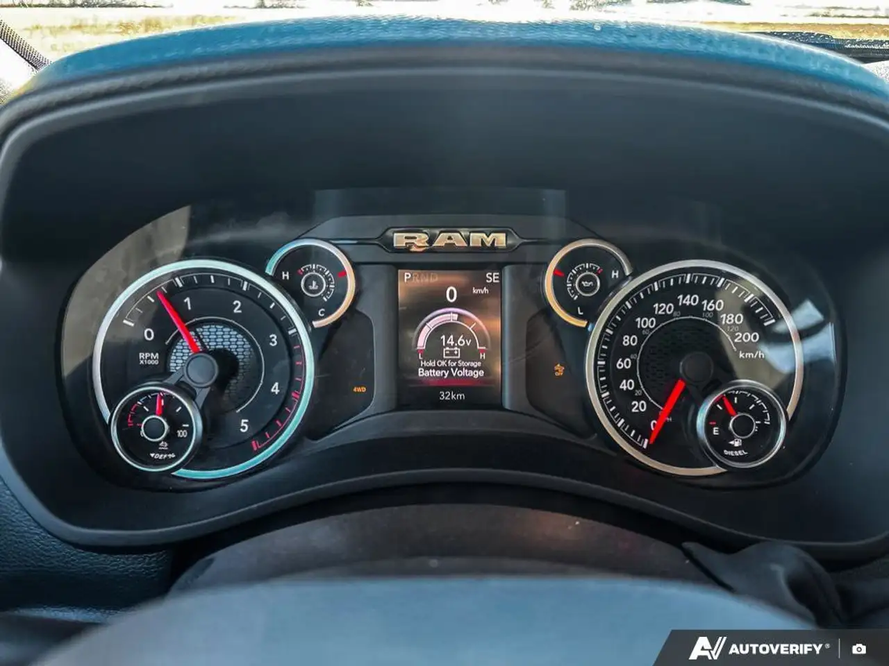 RAM 3500 снимка RAM 3500