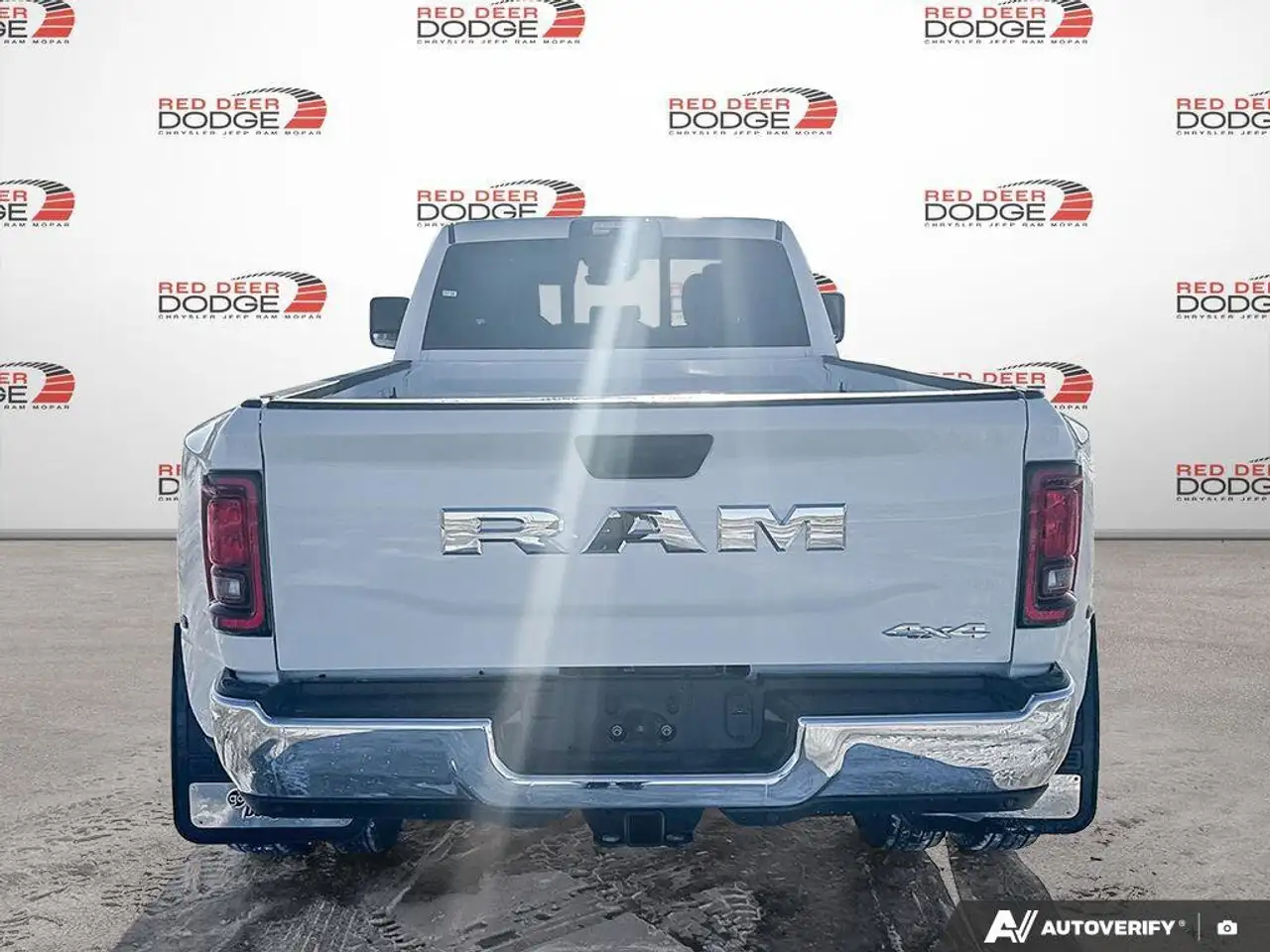 RAM 3500 снимка RAM 3500