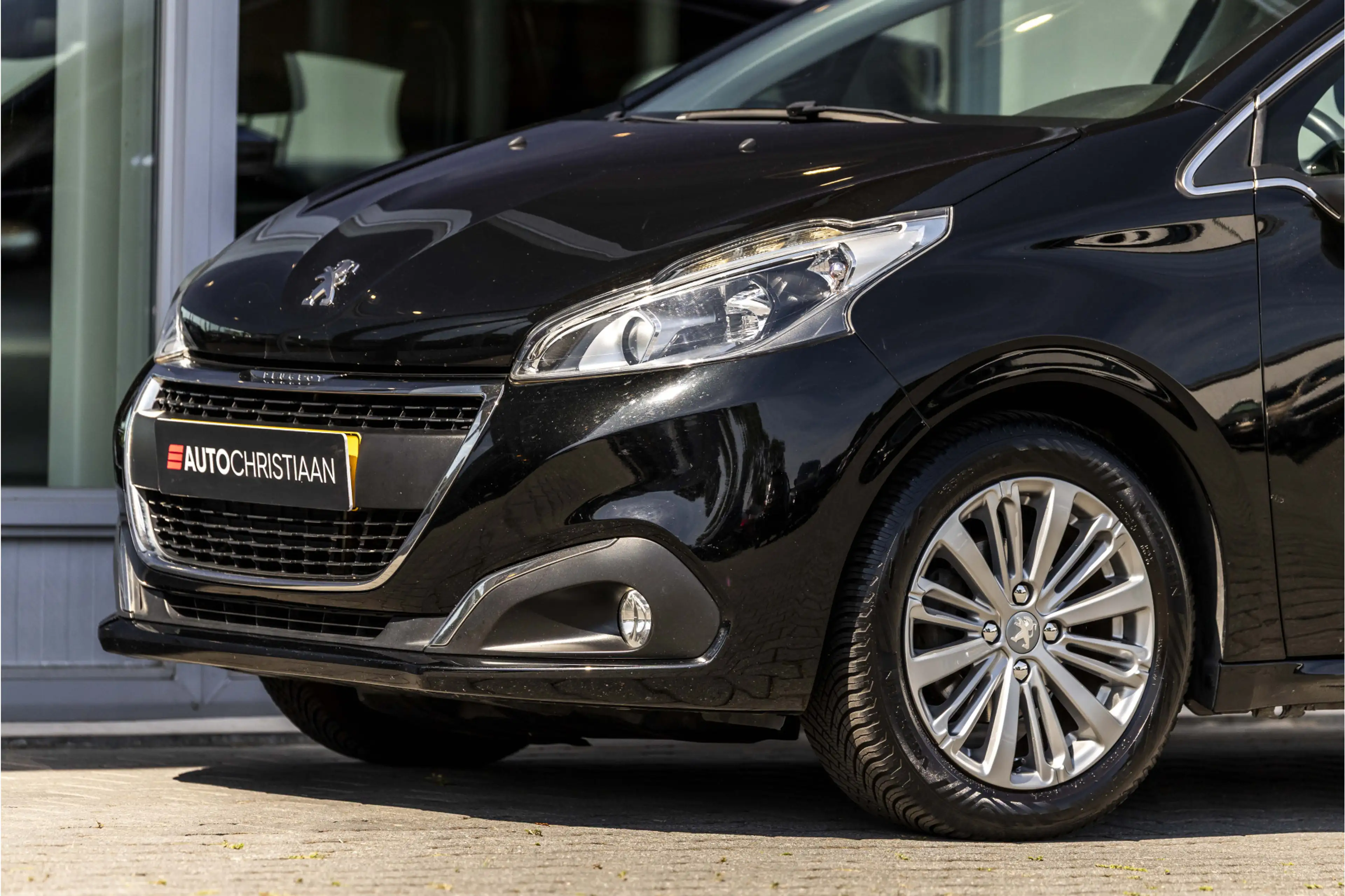 Peugeot 208 1.2 PureTech Blue Lease Executive | Trekhaak | Rie — photo 12