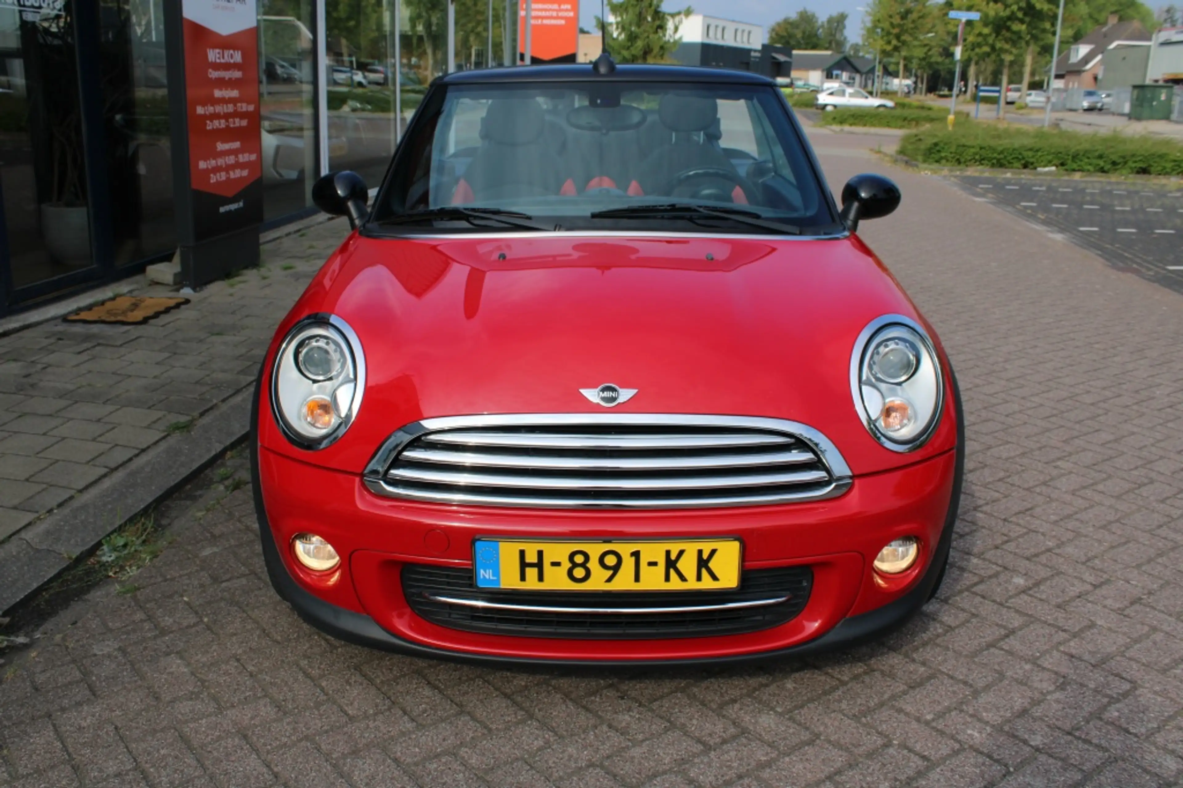 MINI Cooper Cabrio 1.6 Chili — photo 22