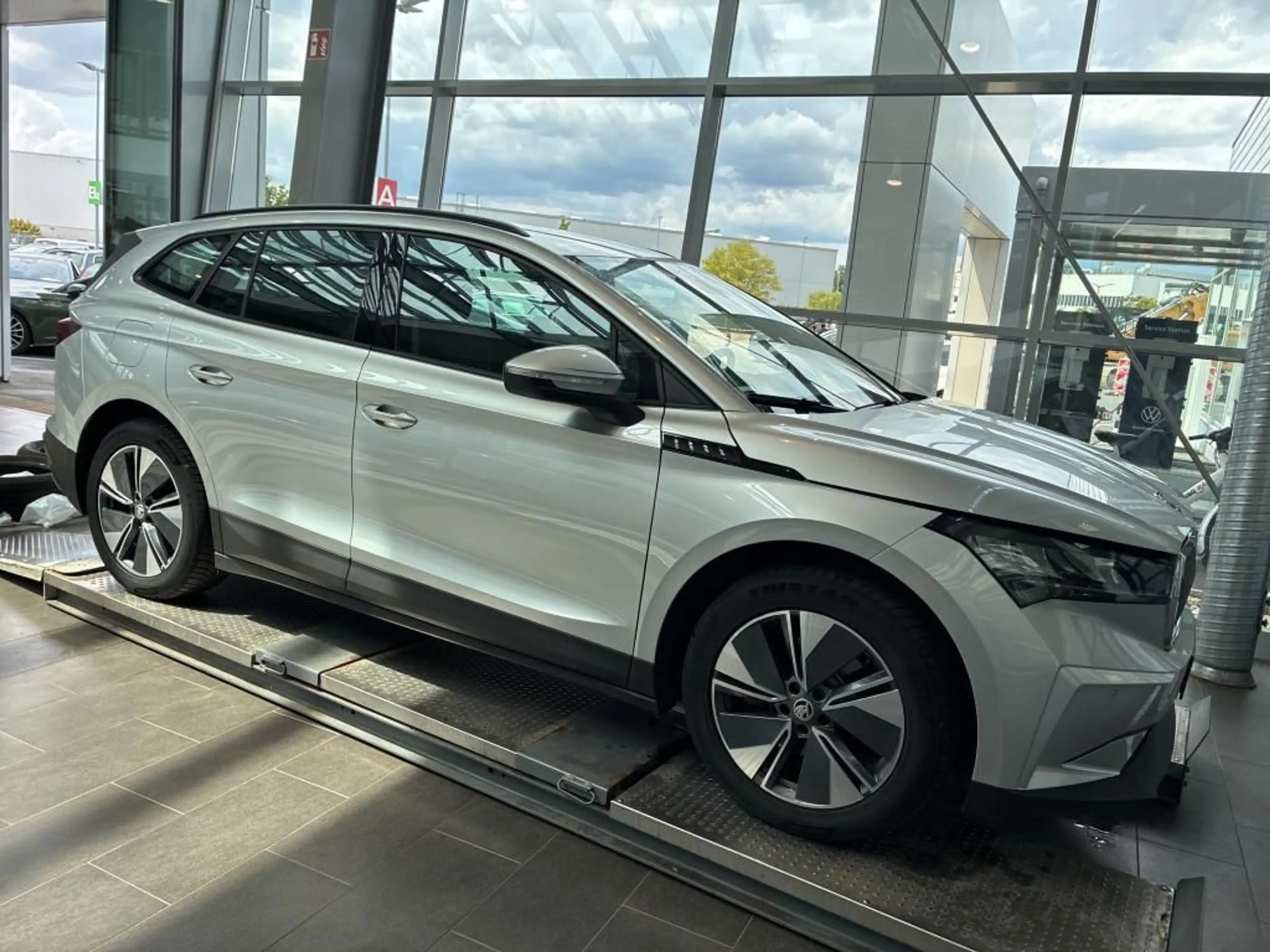 Skoda Enyaq ENYAQ iV 60 — photo 3