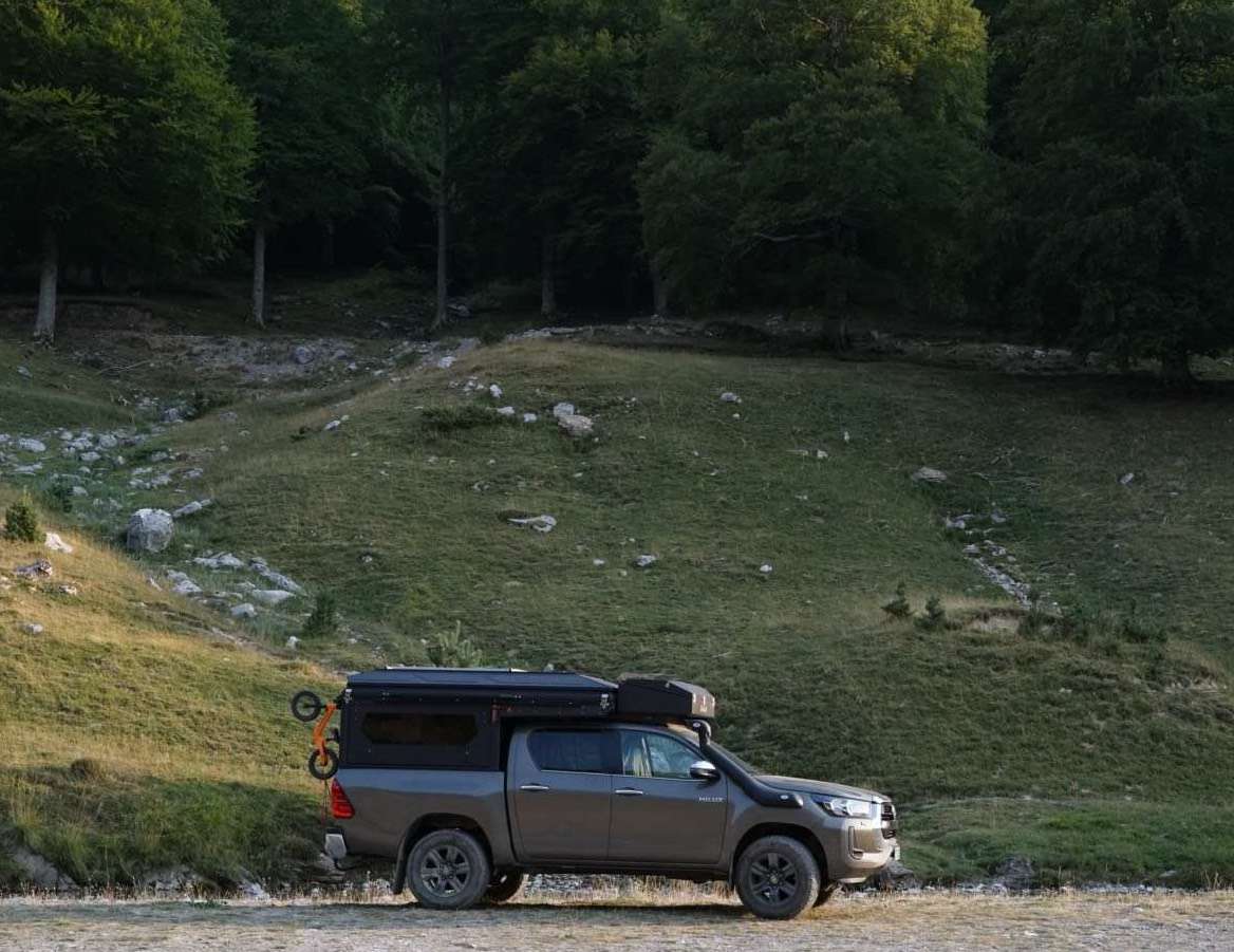 Toyota Hilux Cabina Doble GX Plus - foto 1