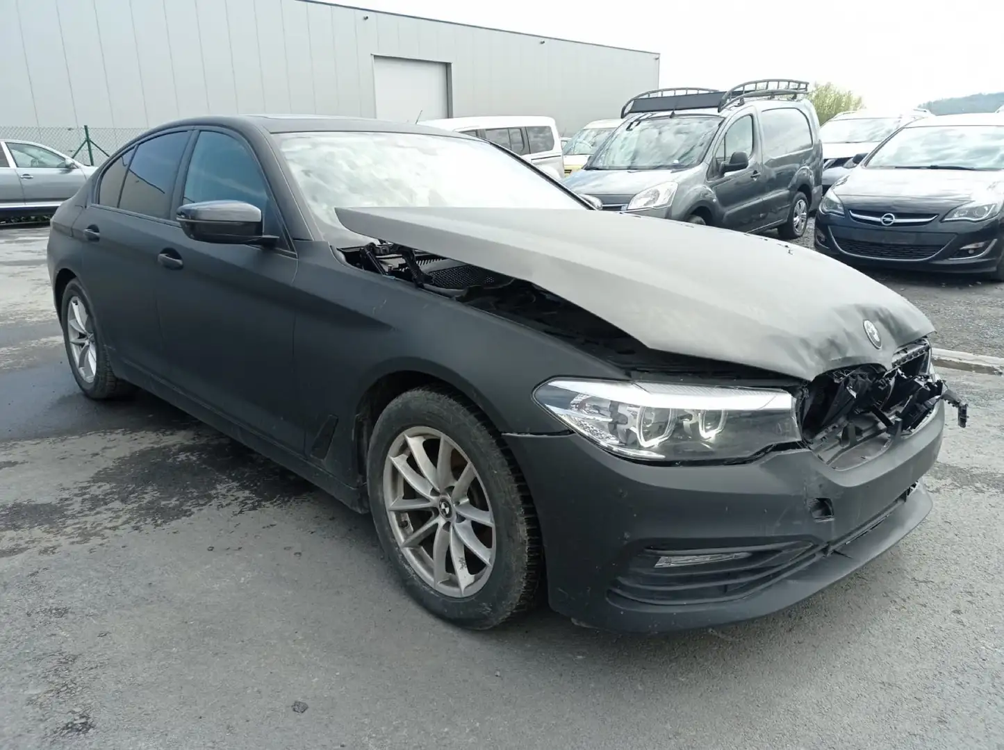 BMW 520 diesel (Marchand ou Export) Negro - 1