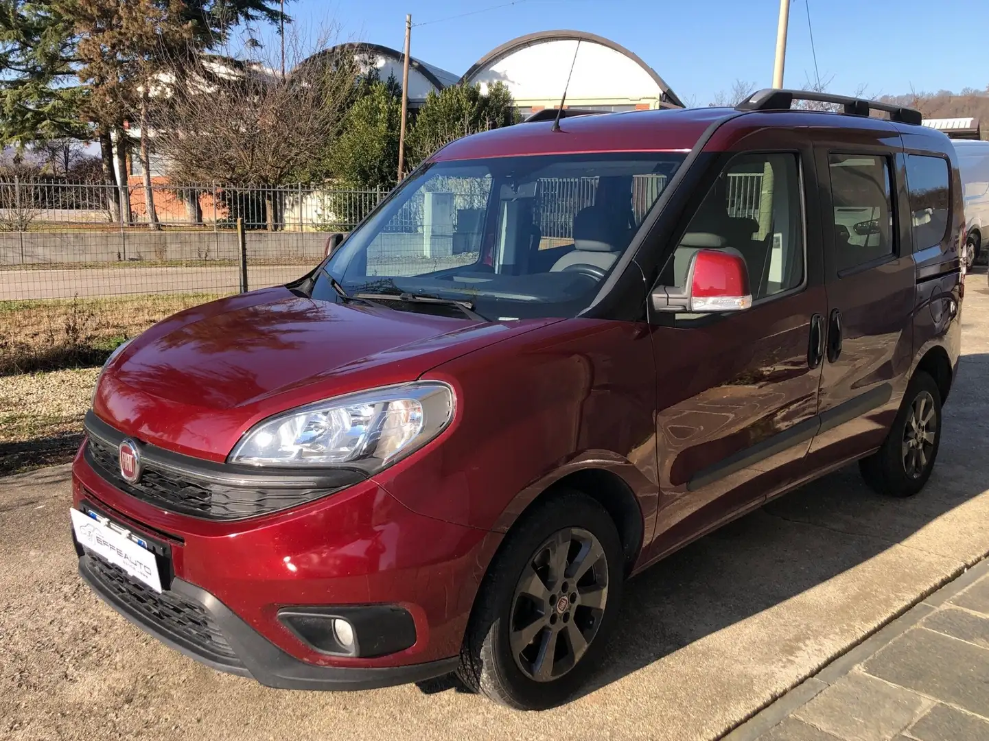 Fiat Doblo LOUNGE 1.6 Mjtd 105cv - Gancio traino - 1