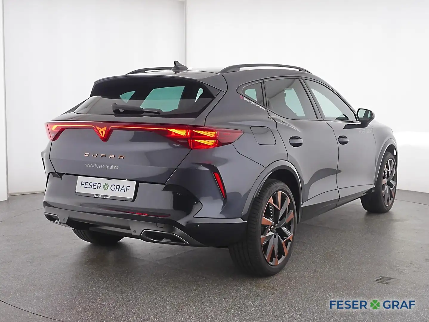 CUPRA Formentor 1.5 eTSI-DSG/Matrix/Navi/R-Kamera/19" Grau - 2