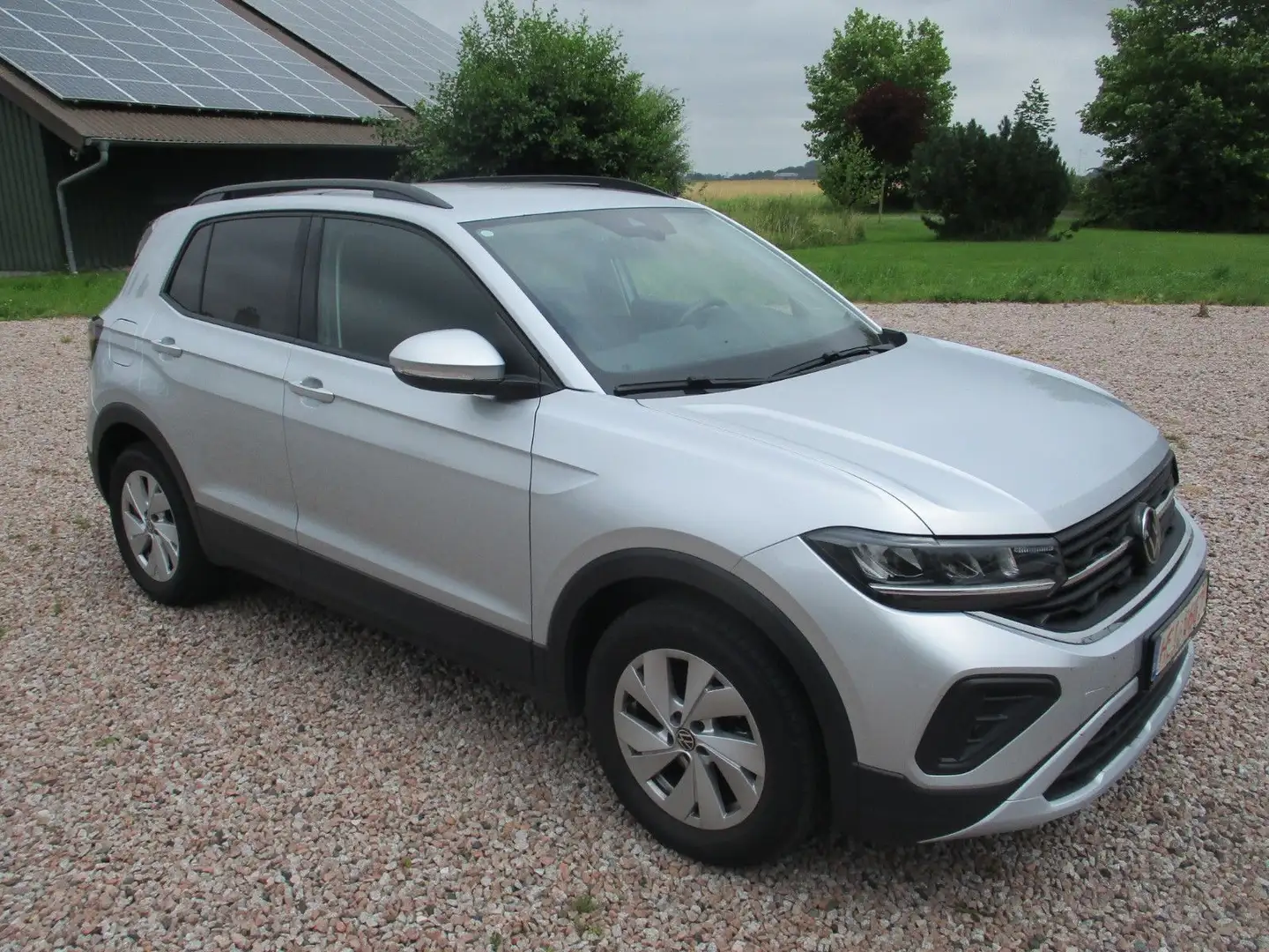 Volkswagen T-Cross 1.0 TSI "Life" -DSG- ALU-ACC-LED-PDC-App Silber - 1
