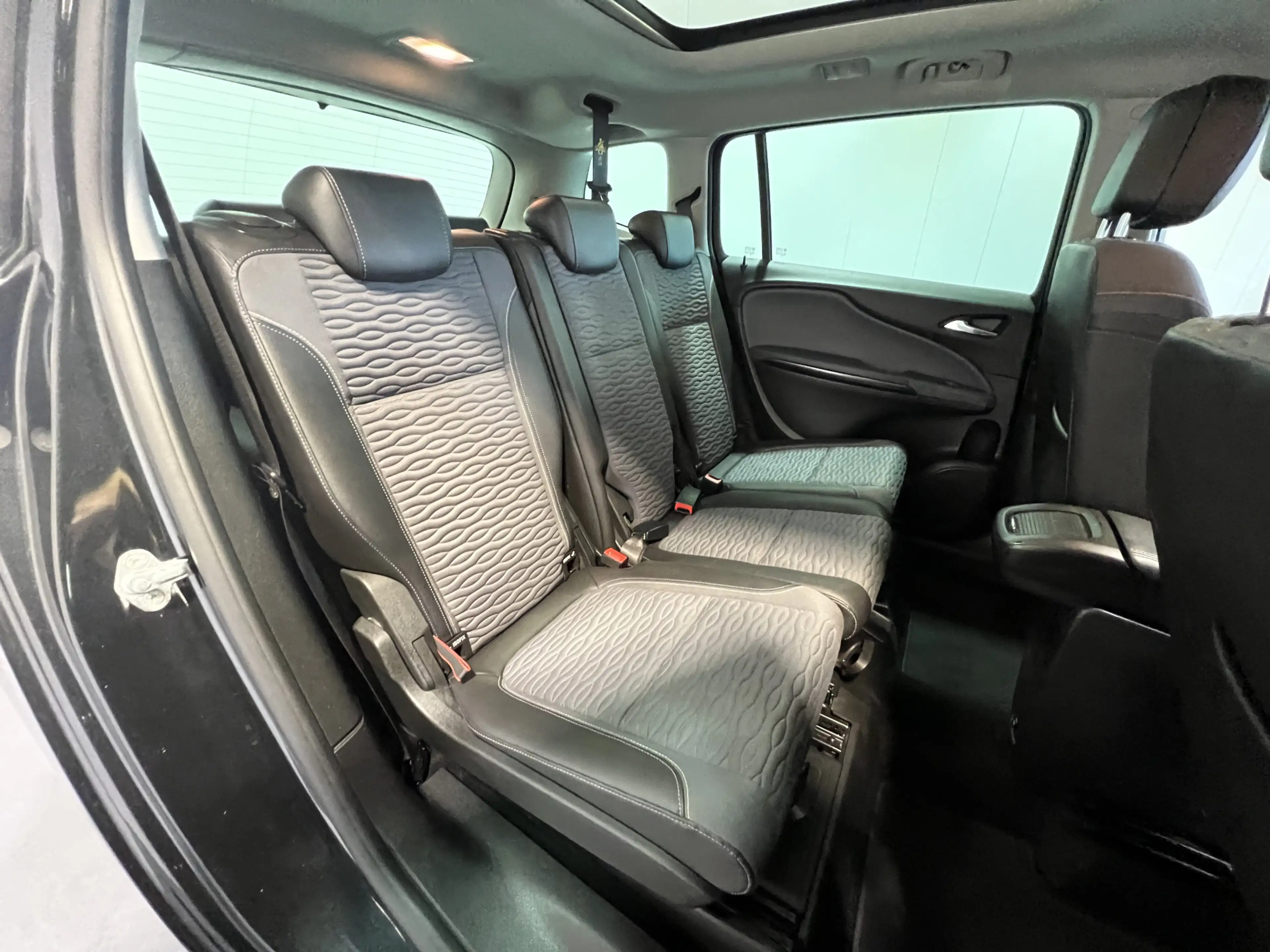 Opel Zafira Tourer 1.4 Cosmo 7pers. | Lichtmetalen Velgen 17" | Cruis — photo 10