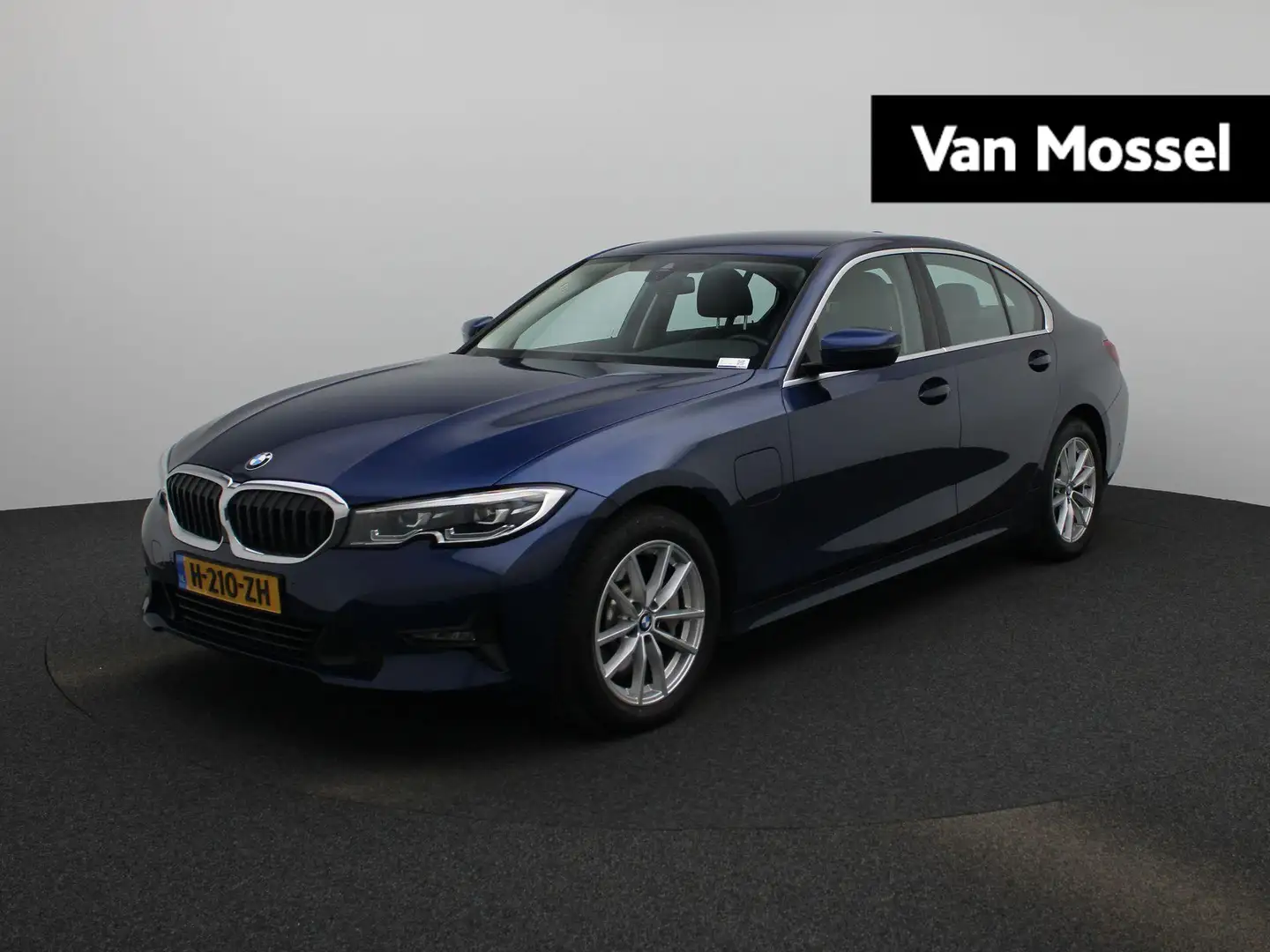 BMW 330 3-serie 330e eDrive Edition | NAVIGATIE | ACHTERUI Bleu - 1