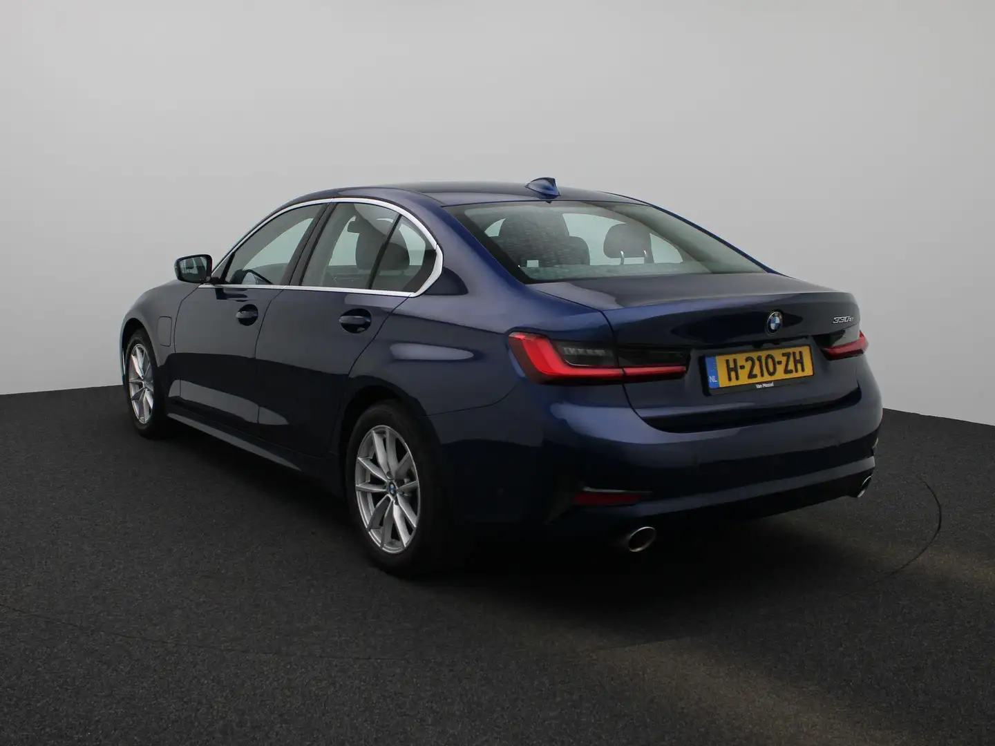 BMW 330 3-serie 330e eDrive Edition | NAVIGATIE | ACHTERUI Bleu - 2