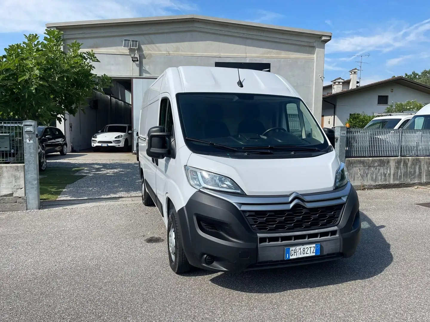 Citroen Jumper 33 BlueHDi 120 S&S PC-TM Furgone Blanco - 2