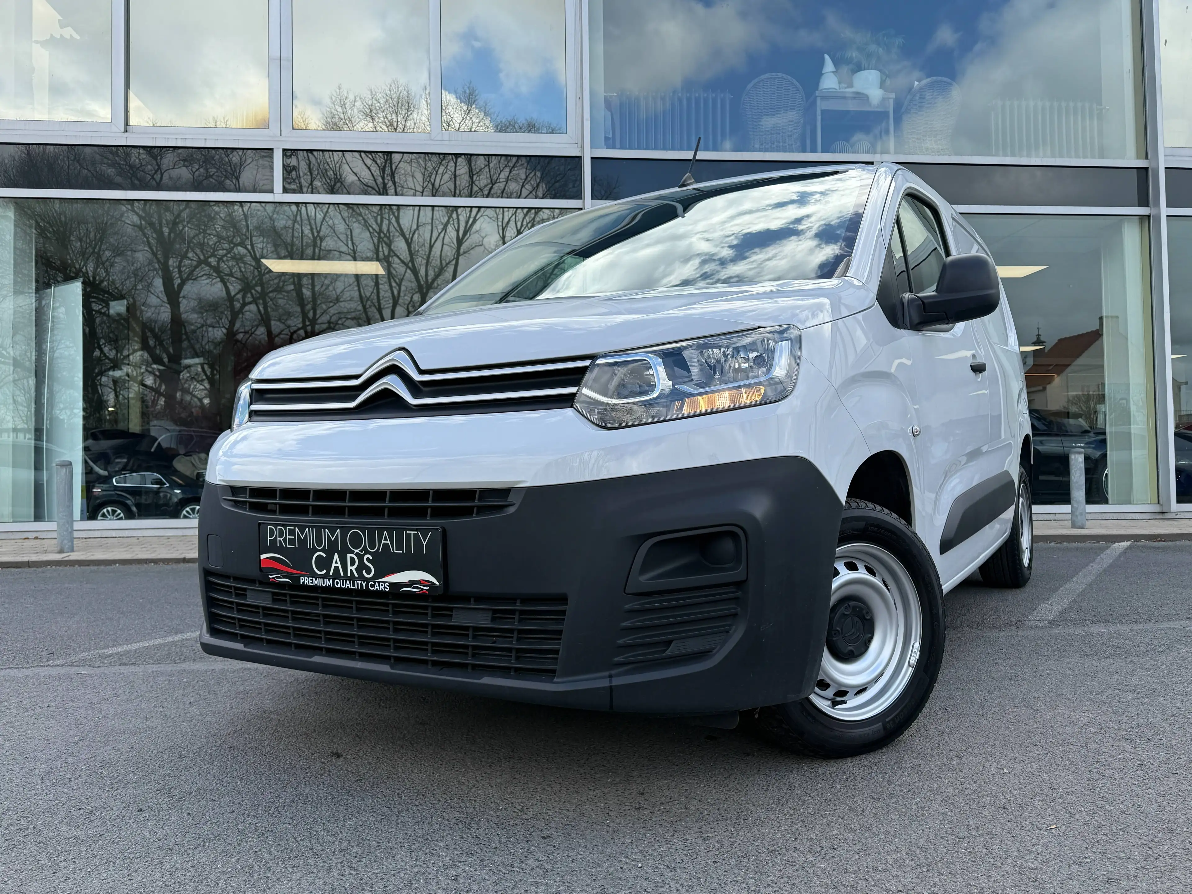 Citroen Berlingo 3ZIT / CARPLAY / PARKEERSENSOREN / AIRCO / CRUISCO — photo 3