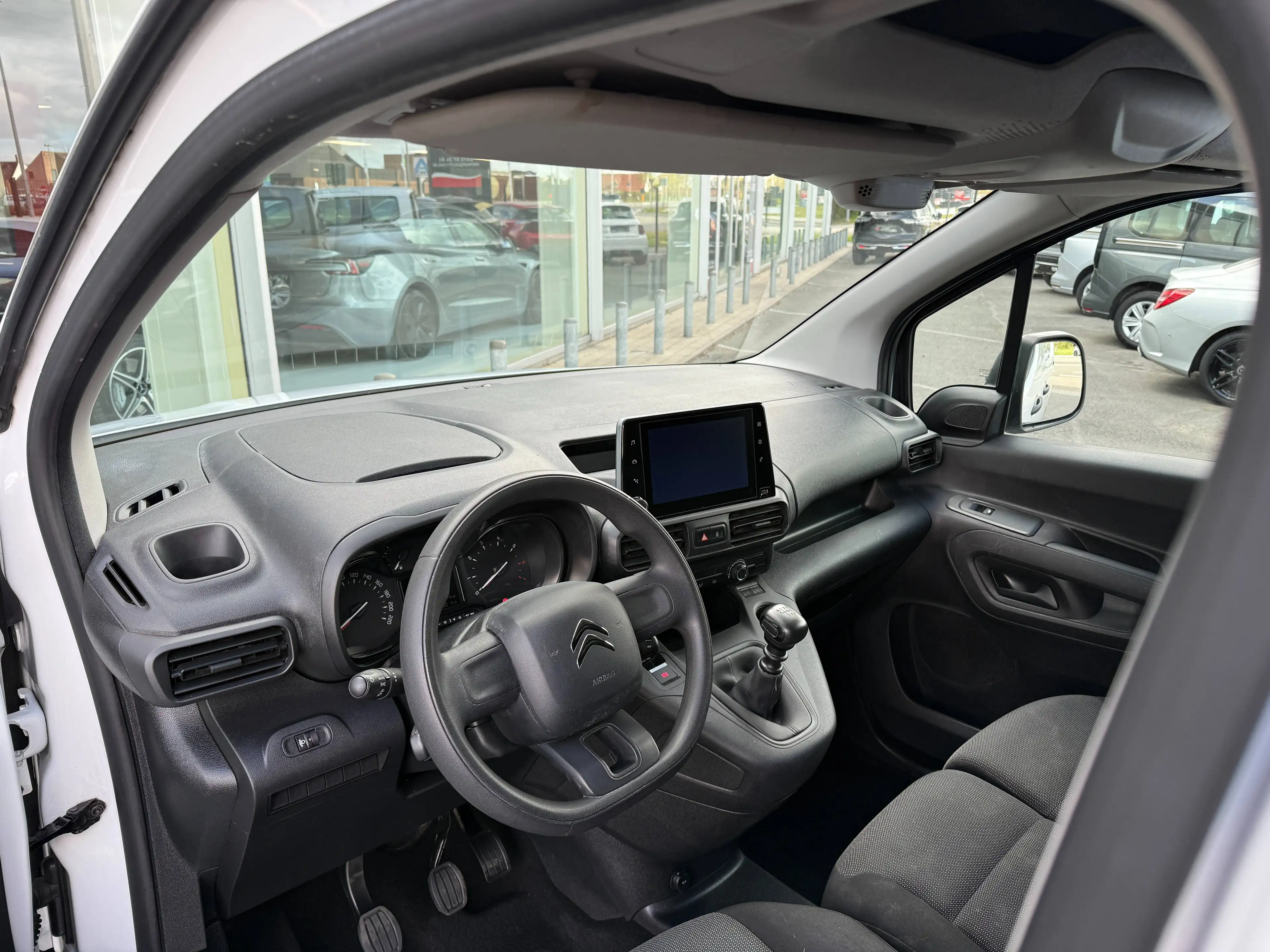 Citroen Berlingo 3ZIT / CARPLAY / PARKEERSENSOREN / AIRCO / CRUISCO — photo 12