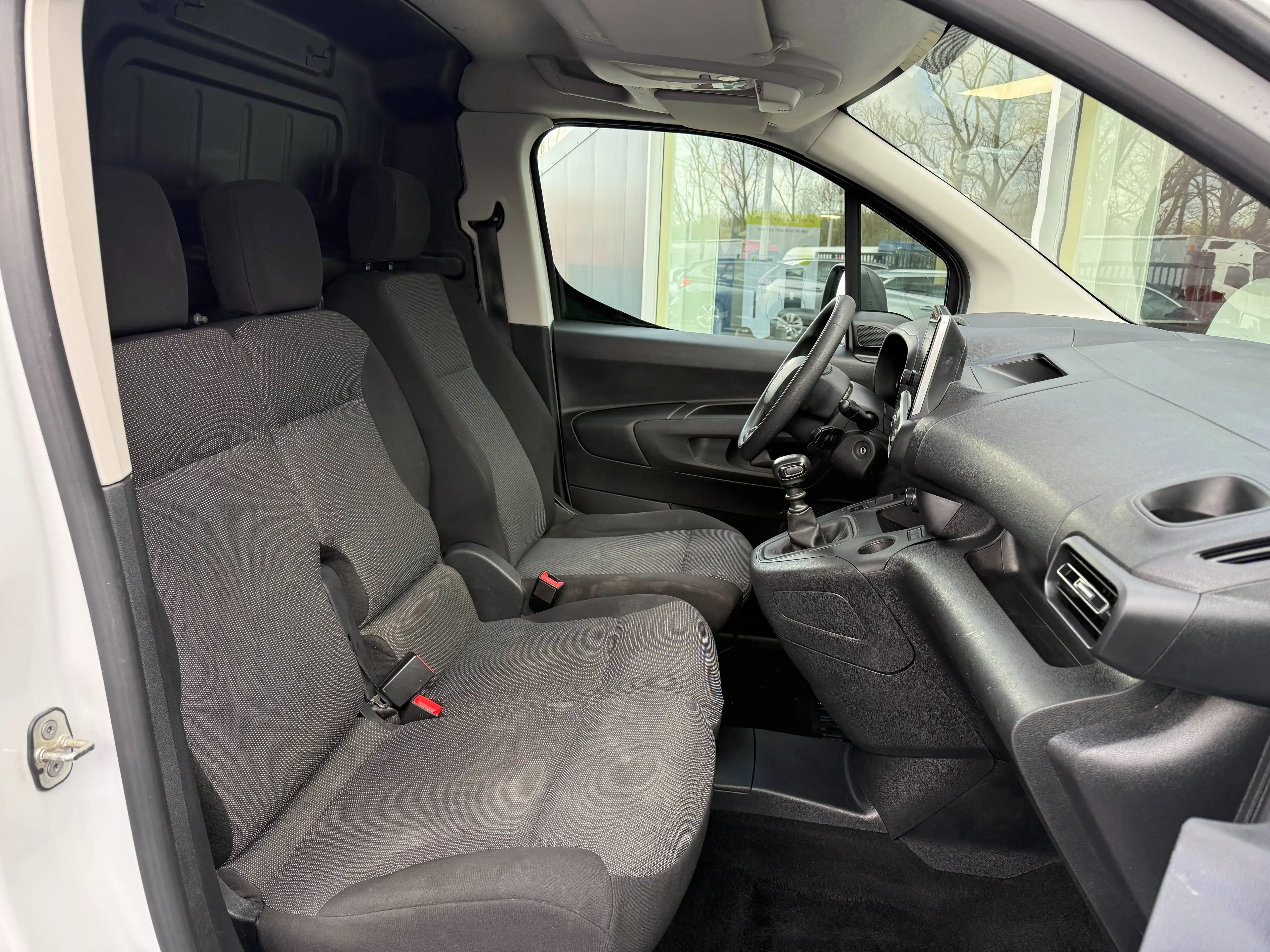 Citroen Berlingo 3ZIT / CARPLAY / PARKEERSENSOREN / AIRCO / CRUISCO — photo 15