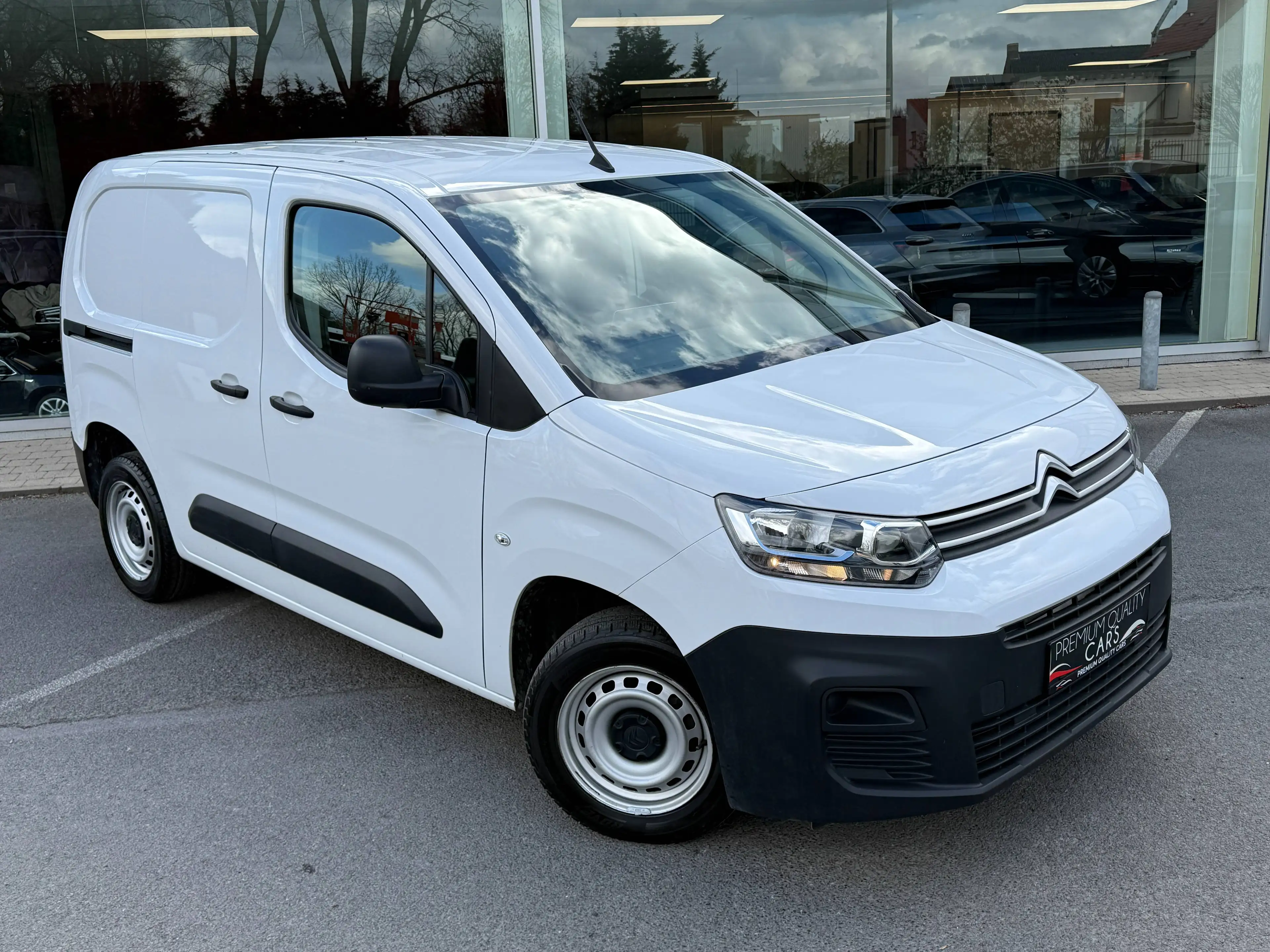 Citroen Berlingo 3ZIT / CARPLAY / PARKEERSENSOREN / AIRCO / CRUISCO — photo 5