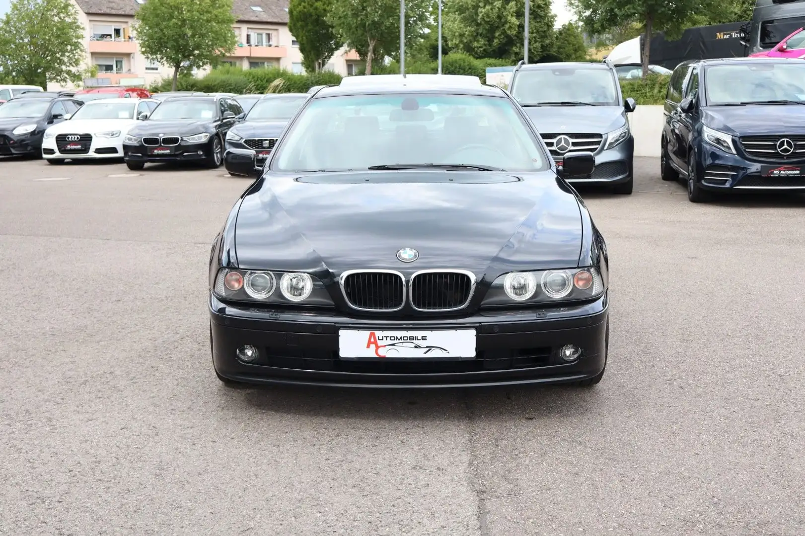BMW 520 i Facelift TÜV_KLIMA_Schiebedach_Temp_PDC Nero - 2